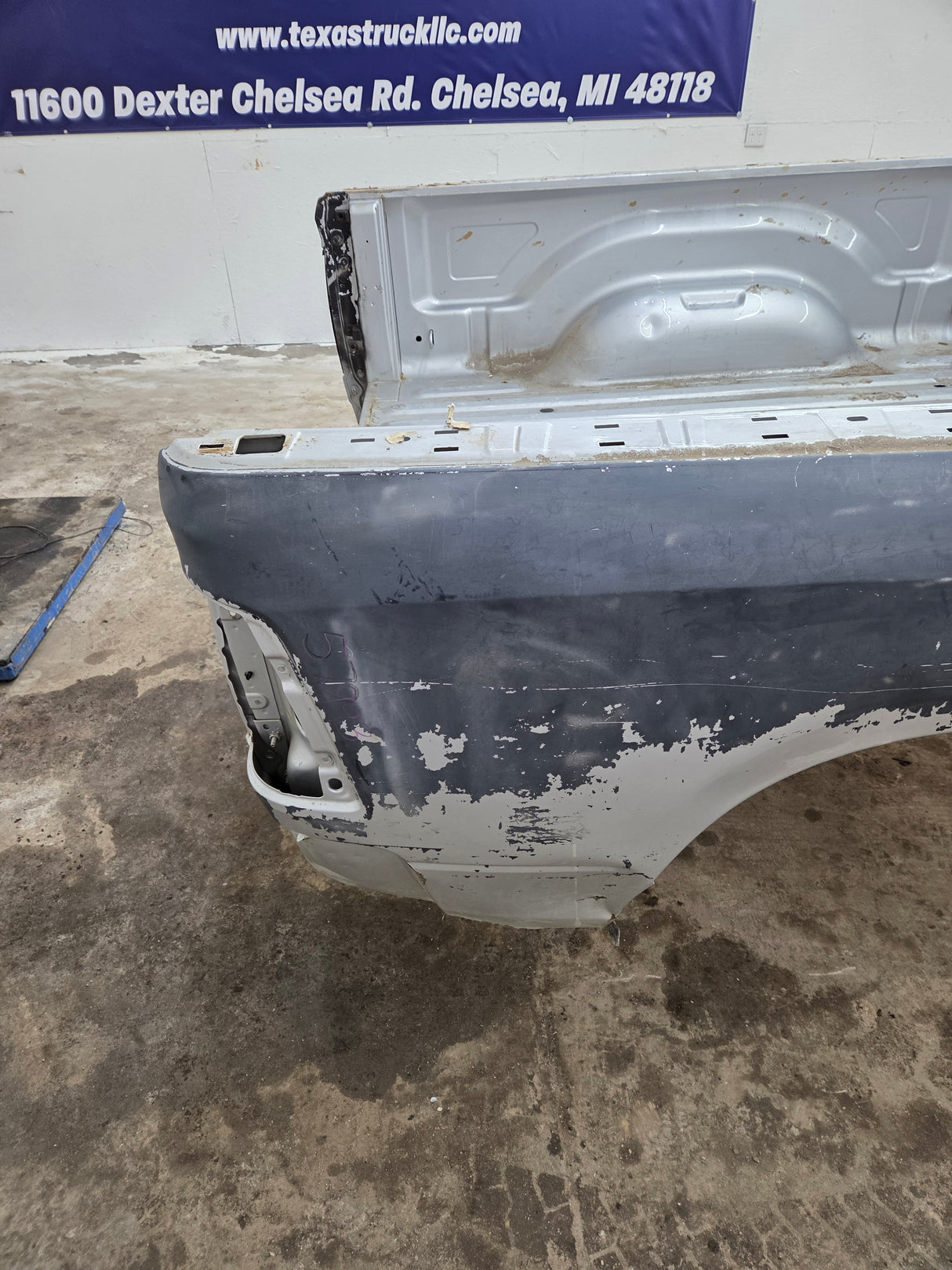 2009-2018 Dodge Ram 4th Gen 1500 2500 3500 6' 4" Short Truck Bed