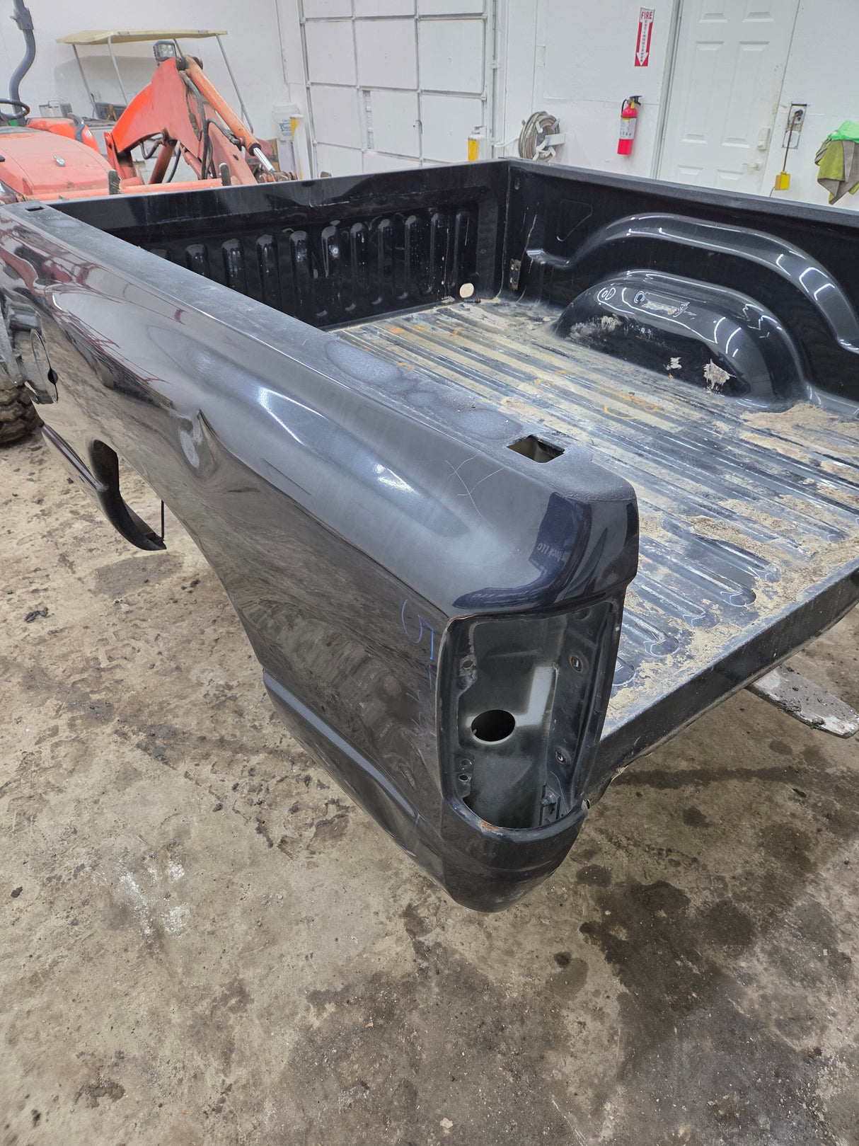 2003-2008 Dodge Ram 1500 2500 3500 3rd Gen 6' 4" Short Truck Bed