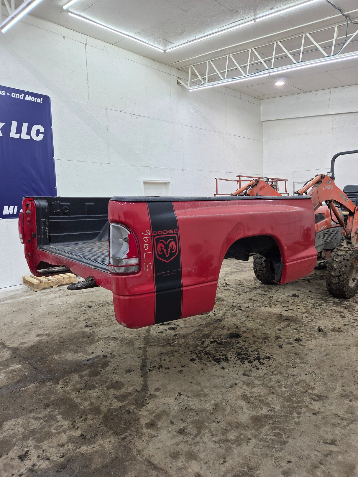 1997-2004 Dodge Dakota 2nd Gen Long Bed