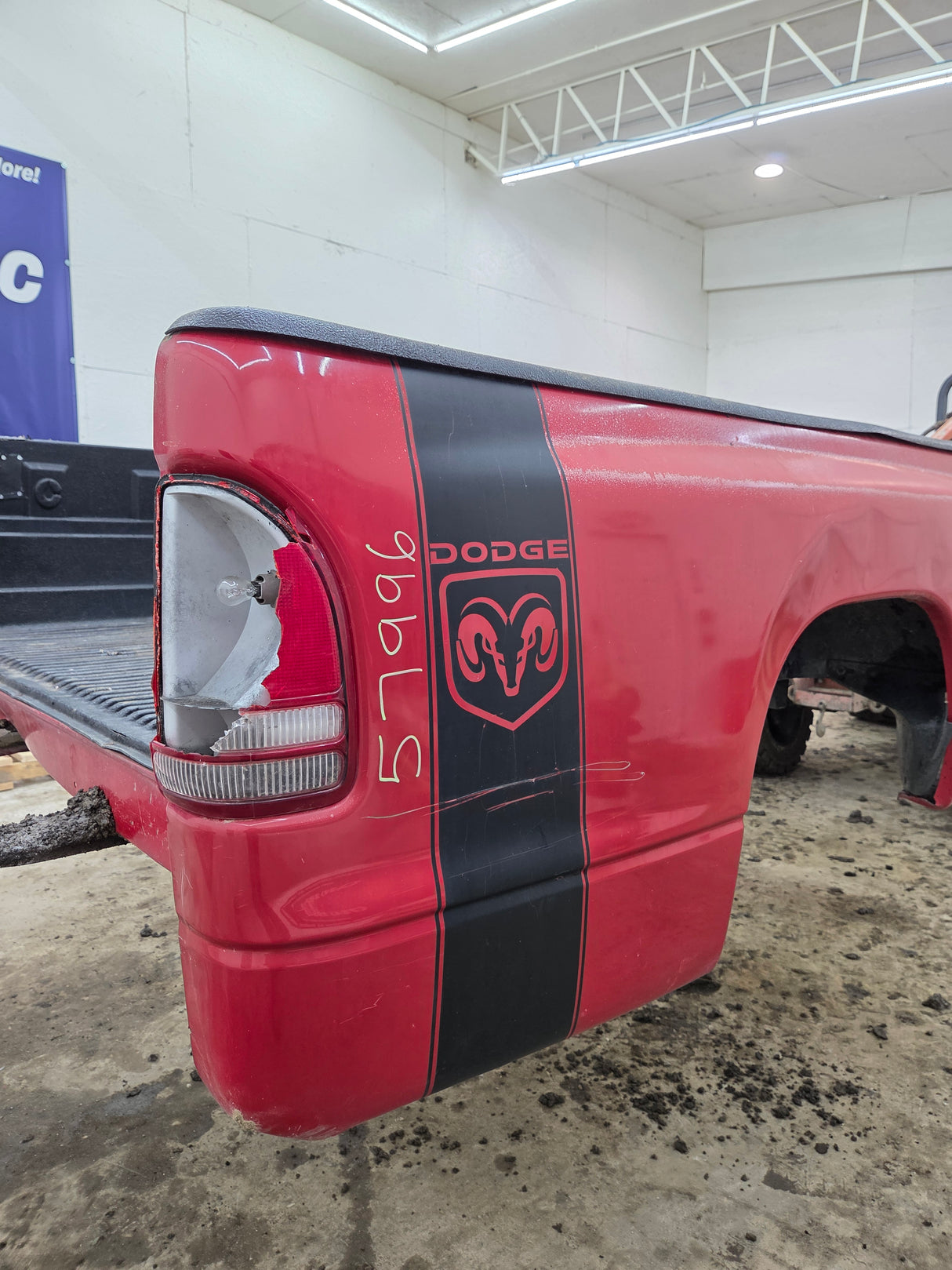 1997-2004 Dodge Dakota 2nd Gen Long Bed