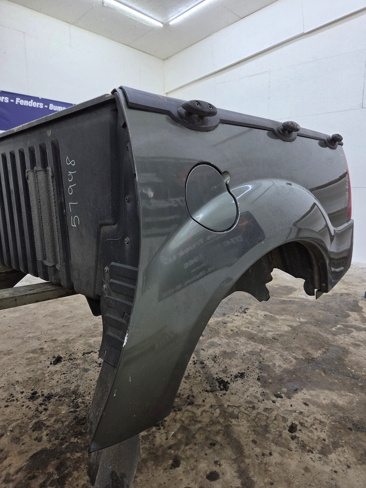 2001-2005 Ford Explorer Sport Trac Truck Bed
