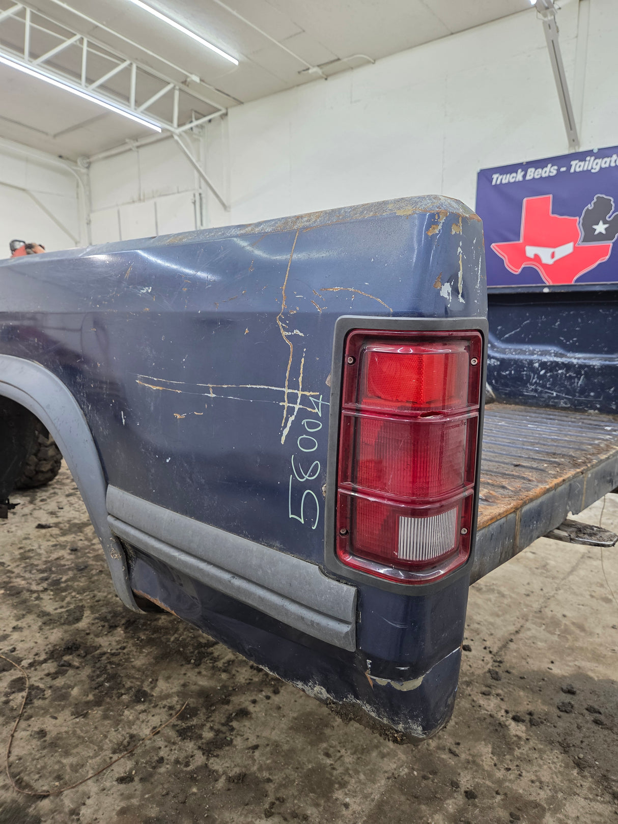 1994-1996 Dodge Dakota 2nd Gen 6' 6" Short Truck Bed