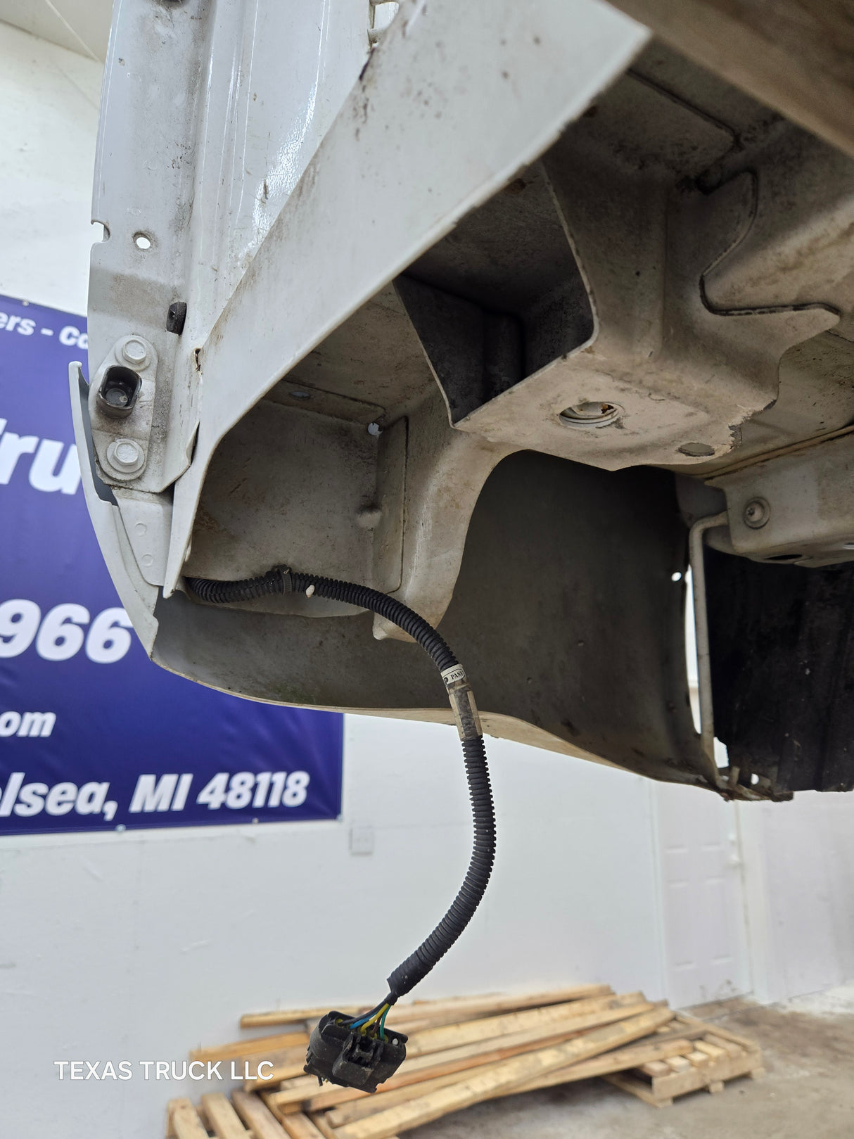 2004-2013 Chevrolet Colorado/ GMC Canyon Crew Cab Short Truck Bed