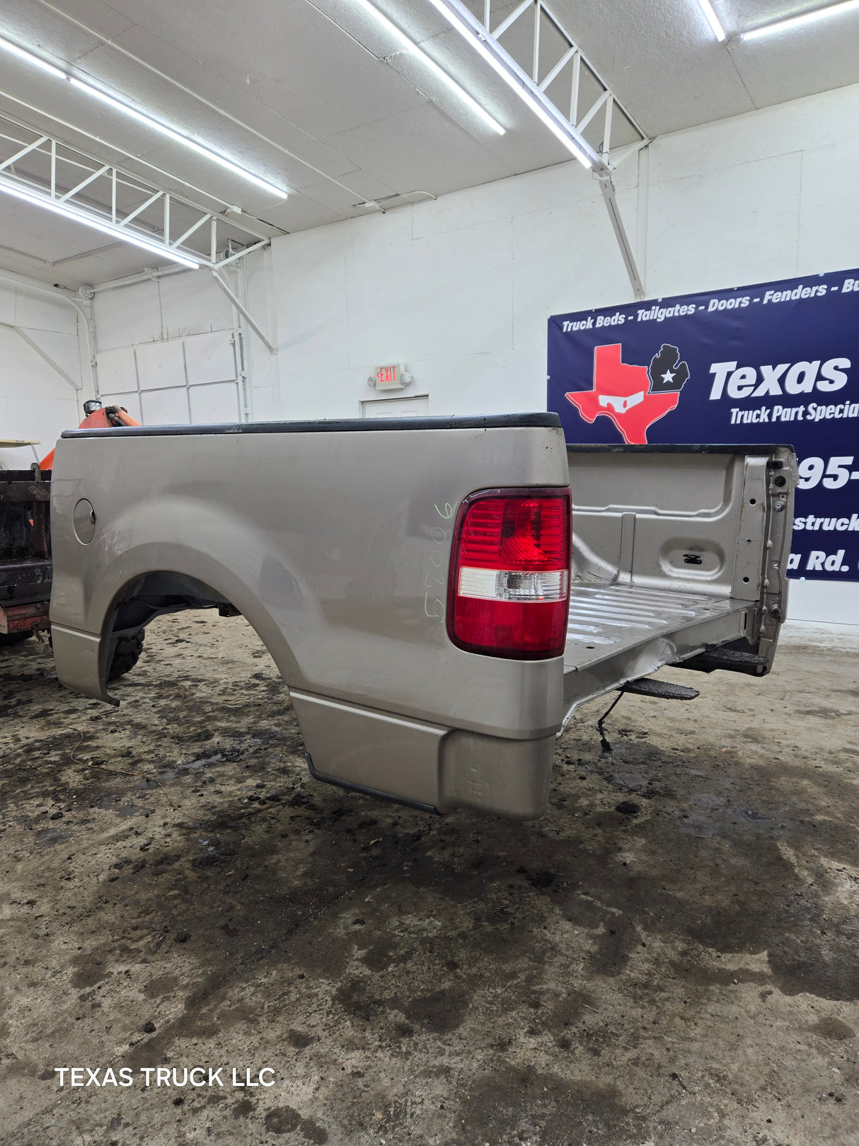 2004-2008 Ford F150 5' 6" Short Truck Bed