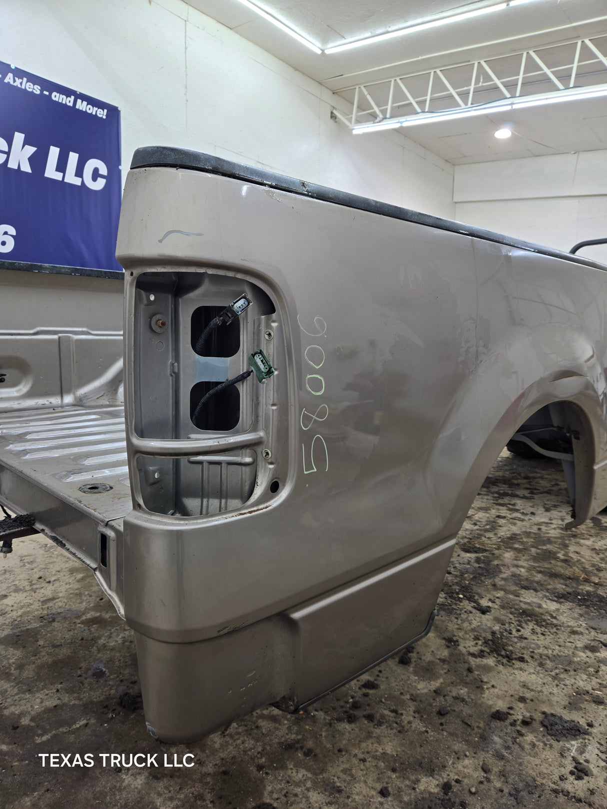 2004-2008 Ford F150 5' 6" Short Truck Bed