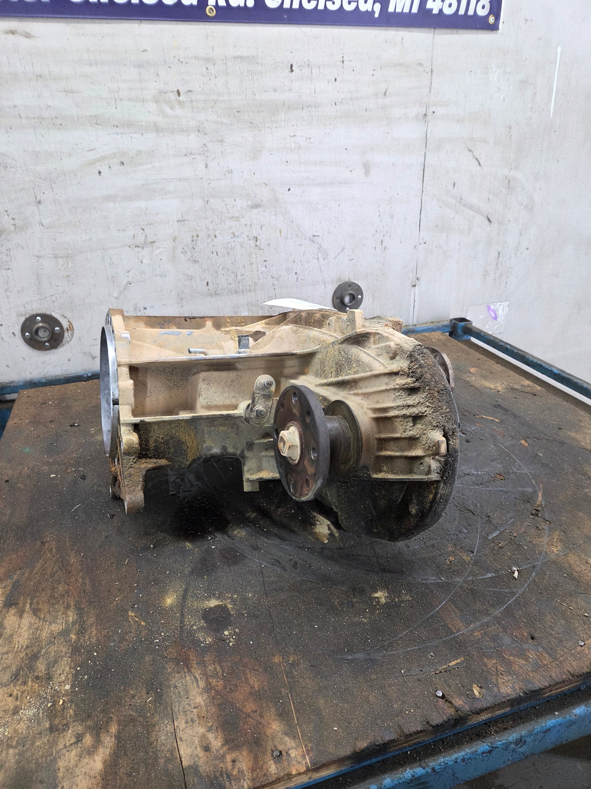 2011-2016 6.2L 6.7L PSD Transfer Case Flange Yoke Manual Floor Shift Ford F250 F350 F450 F550 Super Duty