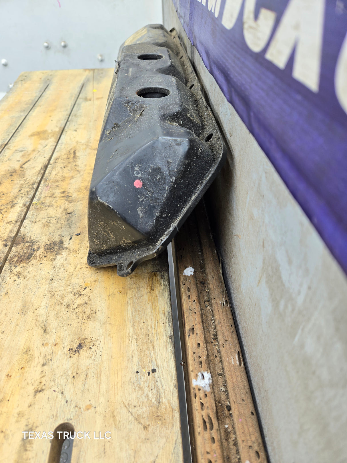 1999-2003 Ford 7.3L Power Stroke Driver Side Valve Cover