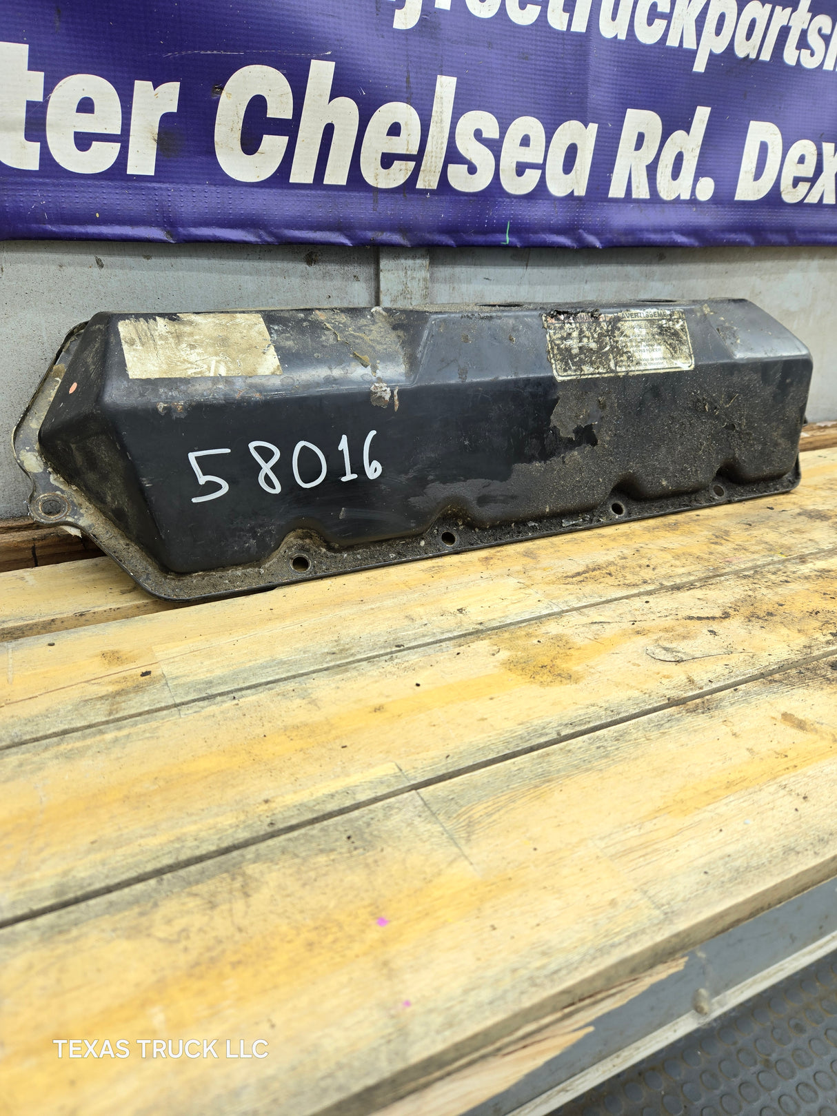 1999-2003 Ford 7.3L Power Stroke Driver Side Valve Cover