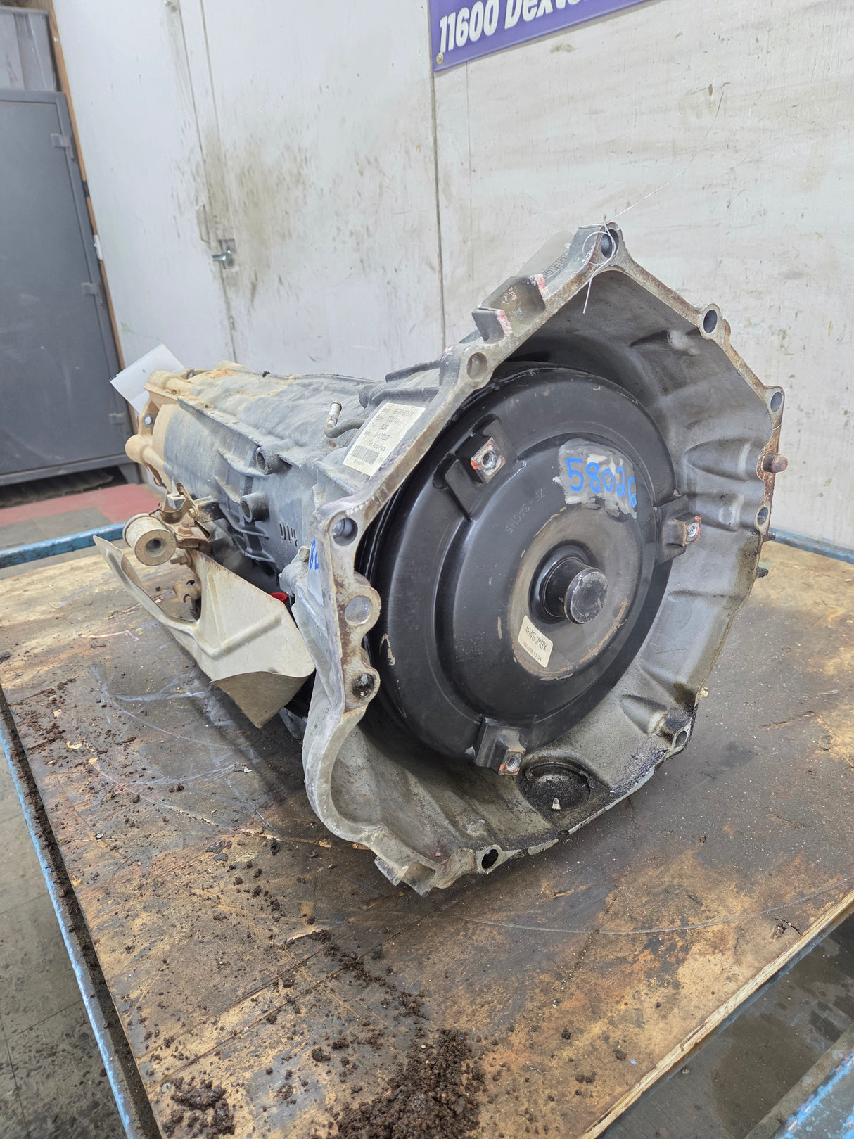 2012 Chevrolet GMC 6.0L 6L-90 4wd AUTOMATIC TRANSMISSION 2500HD 3500HD