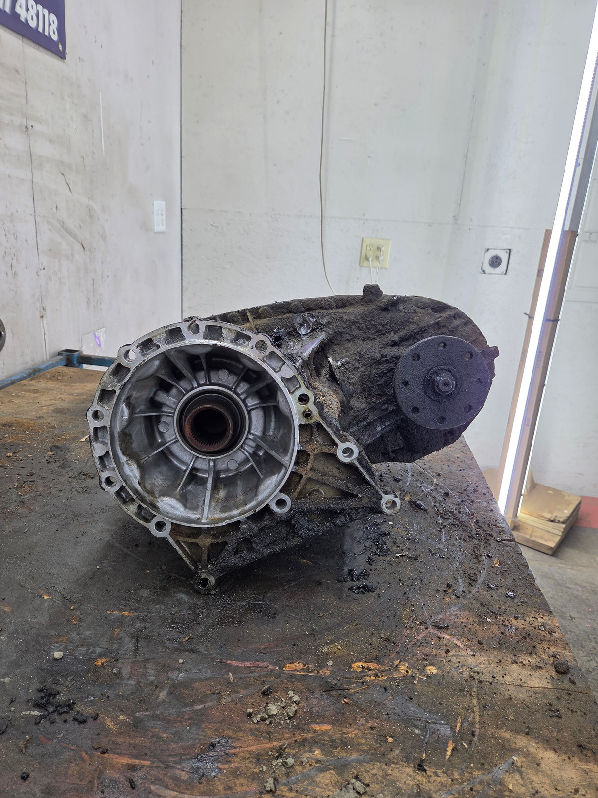 2011-2016 6.2L 6.7L PSD Transfer Case Flange Yoke Manual Shift Ford F250 F350 F450 F550 Super Duty