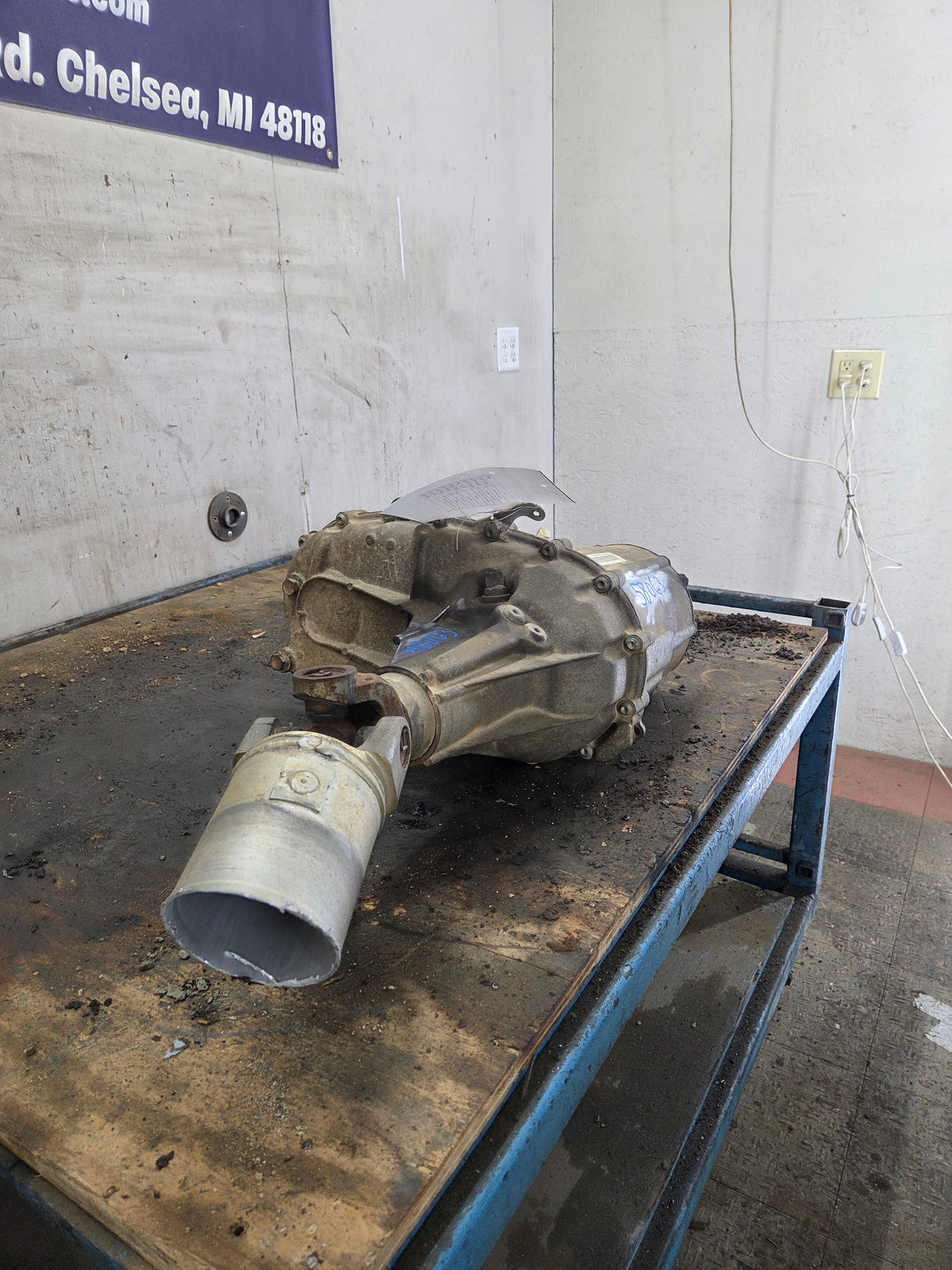 2011-2016 Chevrolet Silverado GMC Sierra 2500HD 3500HD TRANSFER CASE 6L-90