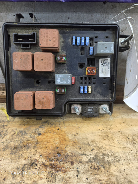 2007-2013 Chevrolet Silverado / GMC Sierra 6.0 Hybrid Engine Bay Fuse Box 25949656