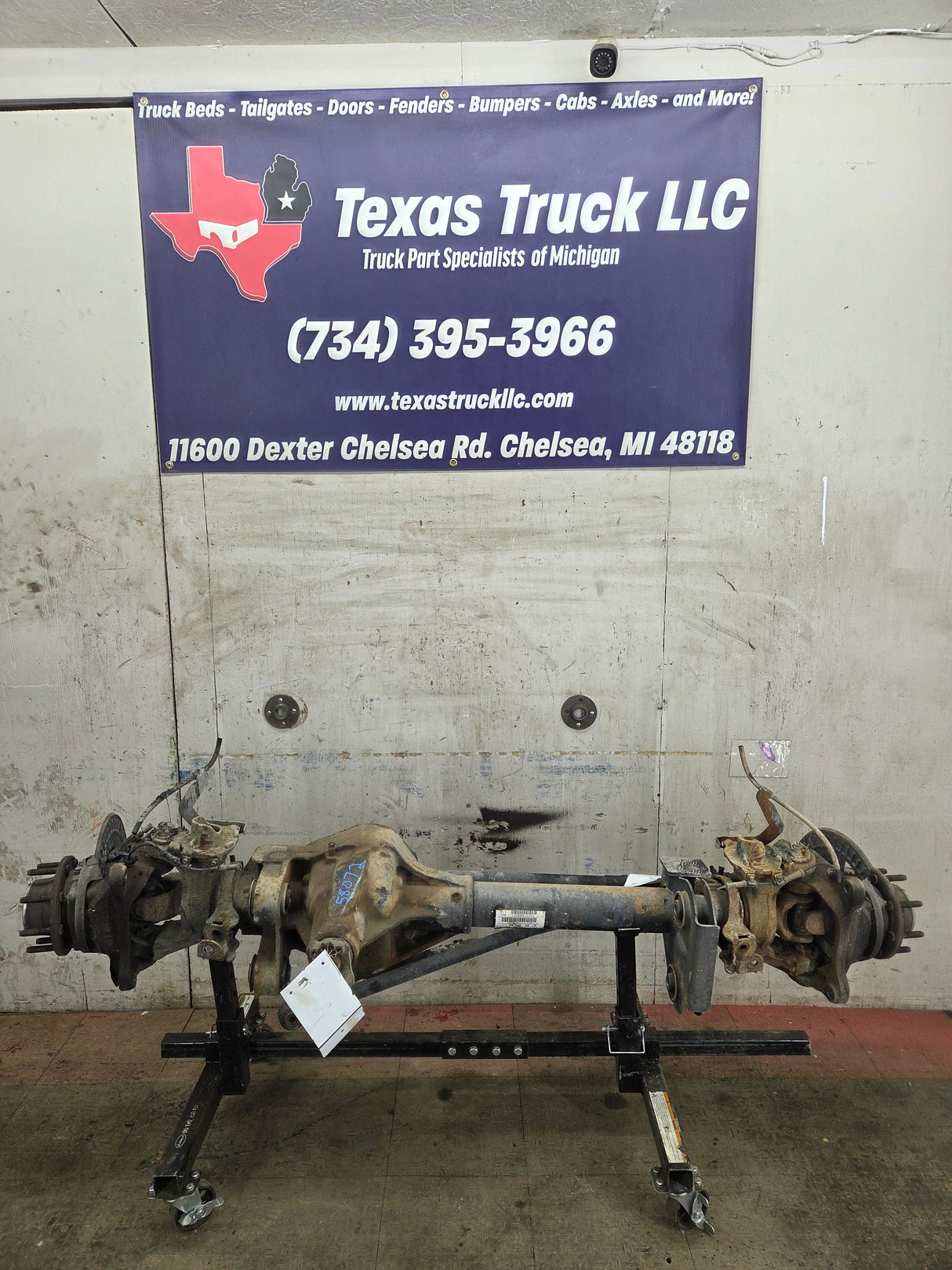 2013-2016 Ford Super Duty F250 F350 FRONT Axle 3.73 Gear Ratio 134k miles