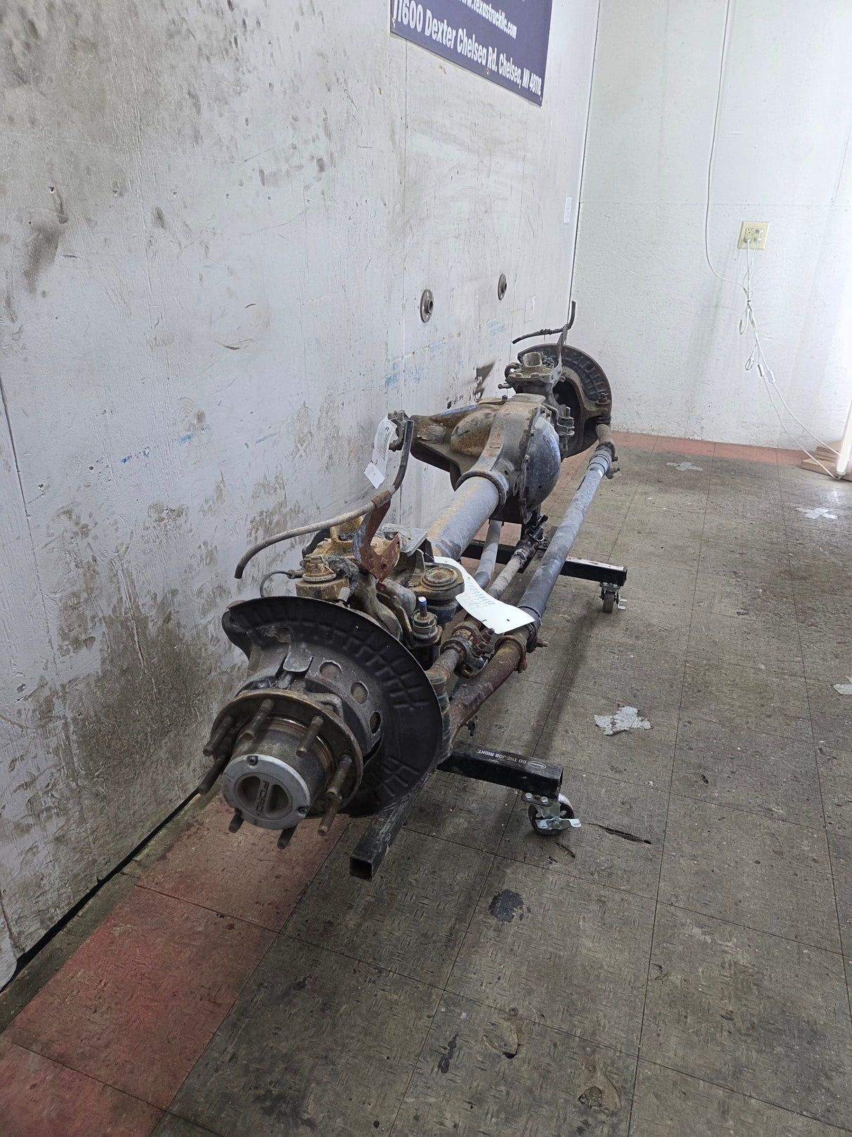 2013-2016 Ford Super Duty F250 F350 FRONT Axle 3.73 Gear Ratio 134k miles
