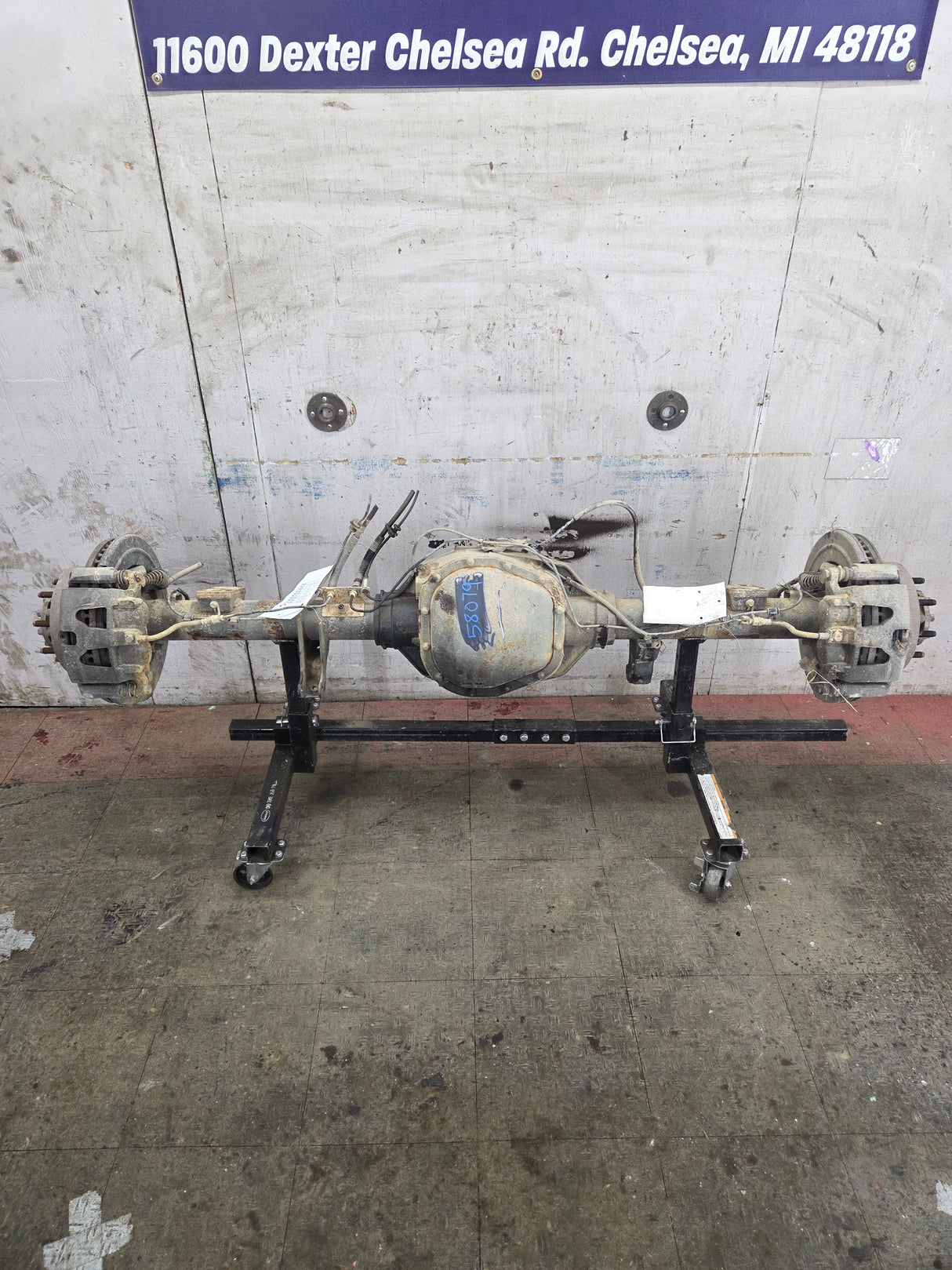 2013-2016 Ford Super Duty F250 F350 Rear Axle 3.31 Gear Ratio Rear End