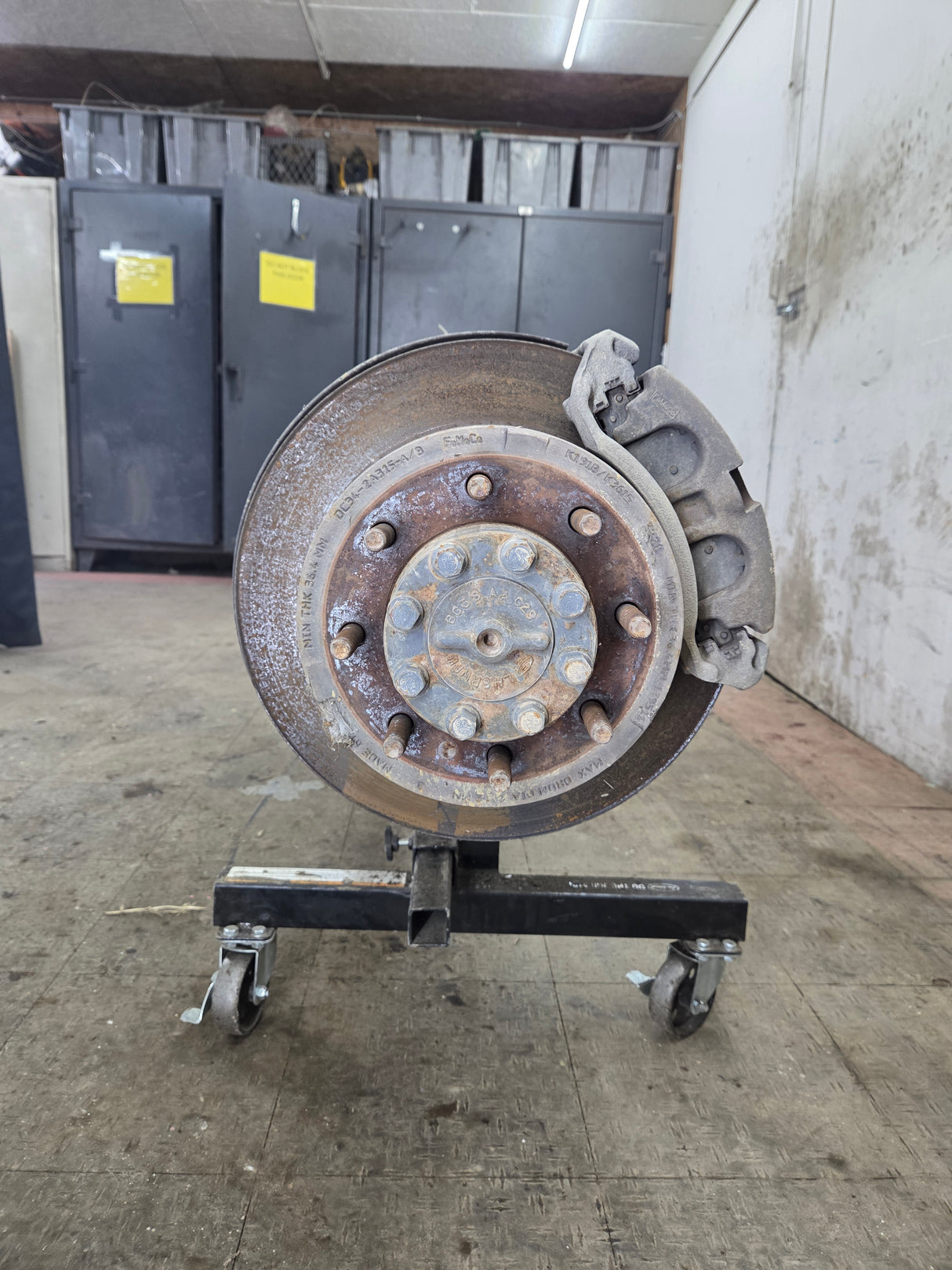 2013-2016 Ford Super Duty F250 F350 Rear Axle 3.31 Gear Ratio Rear End
