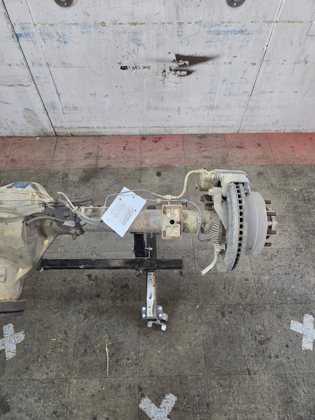 2013-2016 Ford Super Duty F250 F350 Rear Axle 3.31 Gear Ratio Rear End