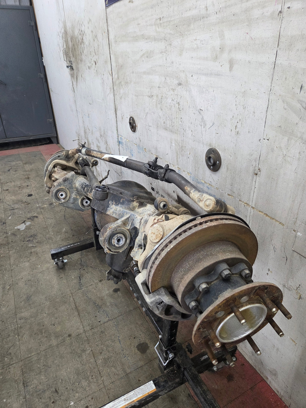 2005-2010 Ford Super Duty F350 DRW Dually FRONT Axle 4.10 Gear Ratio
