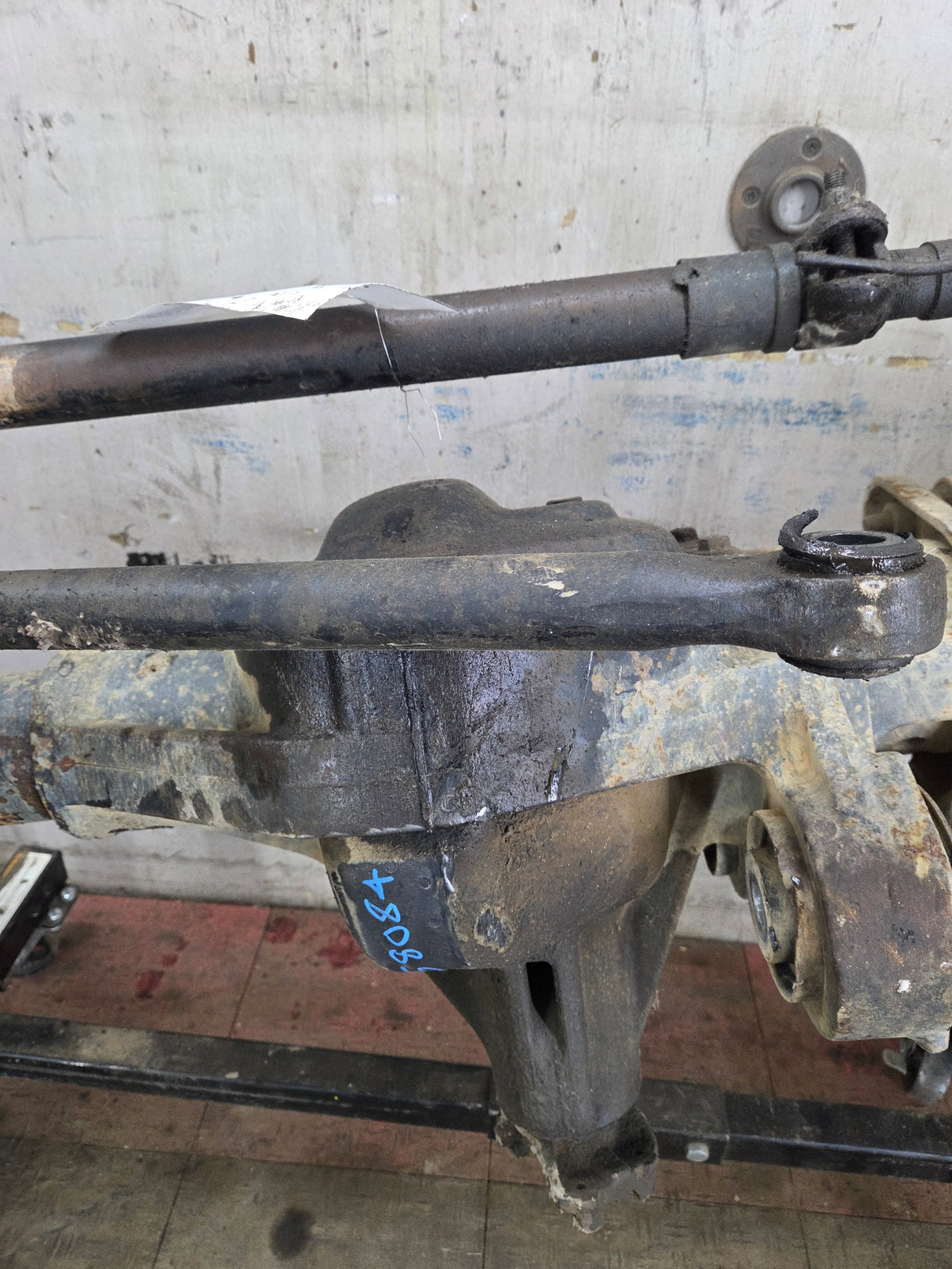 2005-2010 Ford Super Duty F350 DRW Dually FRONT Axle 4.10 Gear Ratio