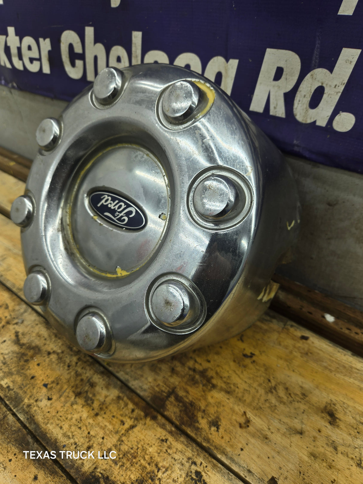 2008-2016 Ford Super Duty F350 Rear DUALLY Hub Cap Chrome Center Cap 8 LUG