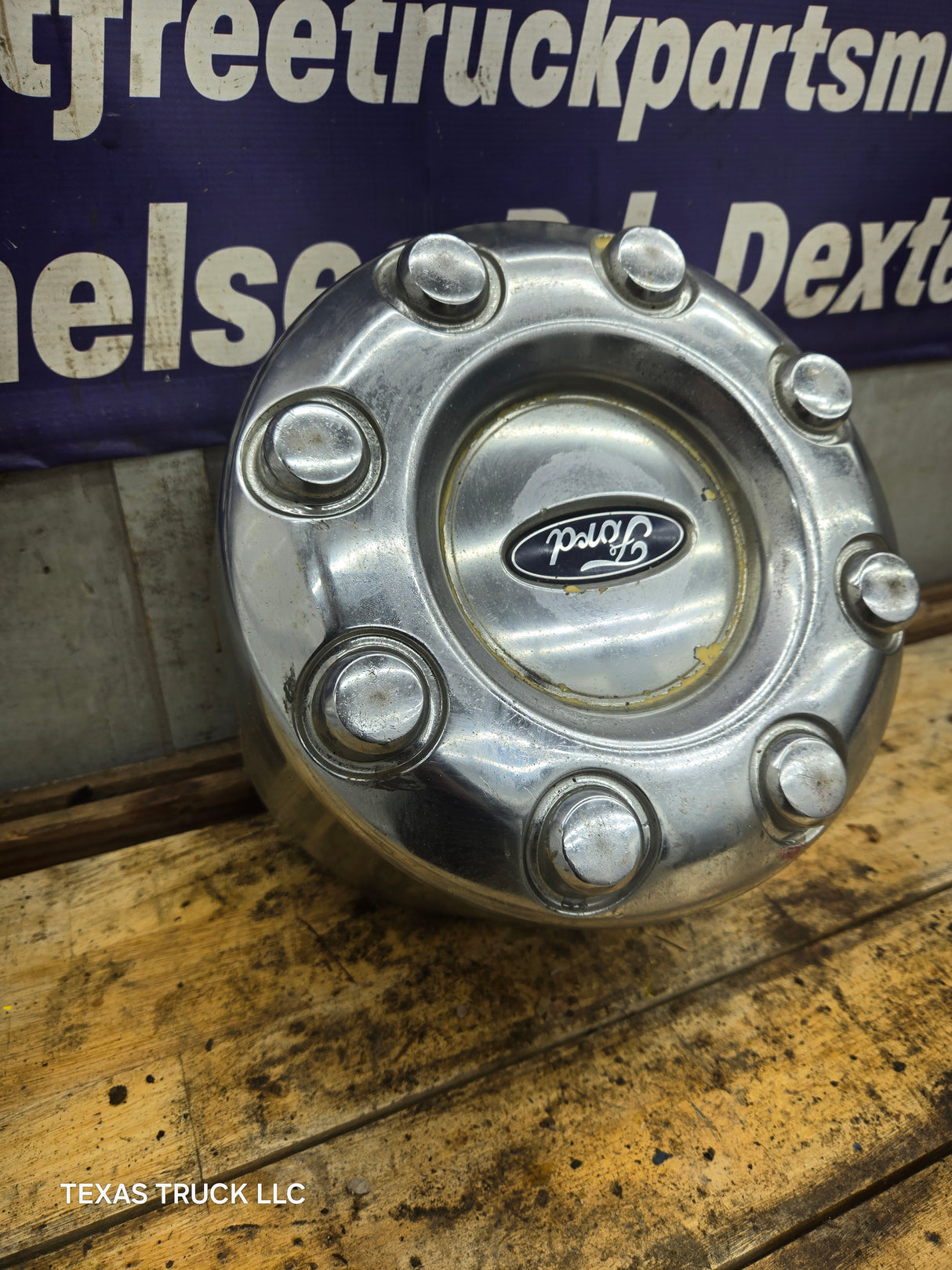 2008-2016 Ford Super Duty F350 Rear DUALLY Hub Cap Chrome Center Cap 8 LUG