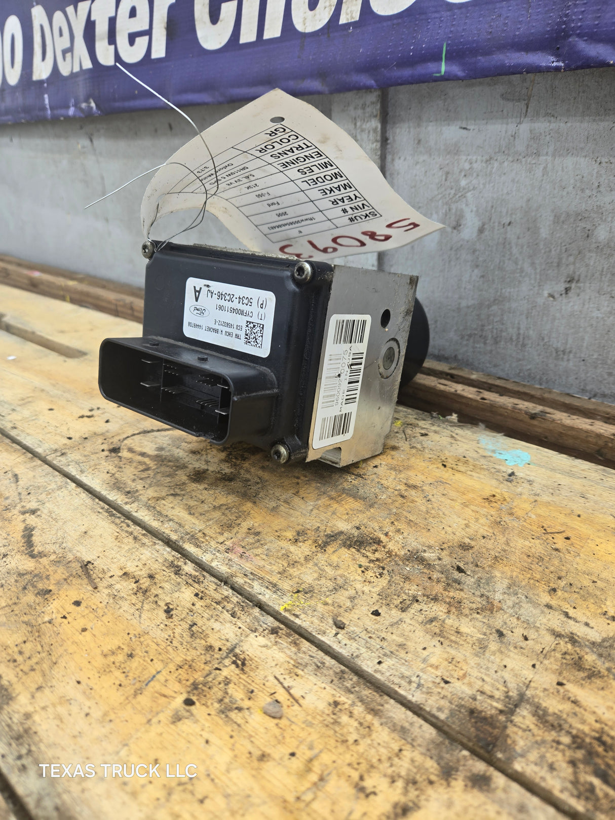 2005-2007 Ford Super Duty F250 F350 ABS Pump Module Control Assembly - 5C34-2C346-AJ