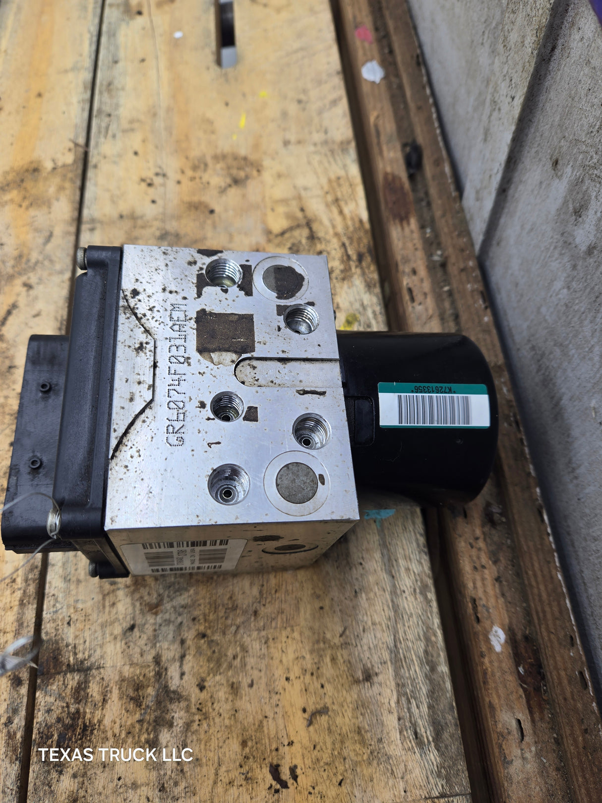 2005-2007 Ford Super Duty F250 F350 ABS Pump Module Control Assembly - 6C34-2C346-AB