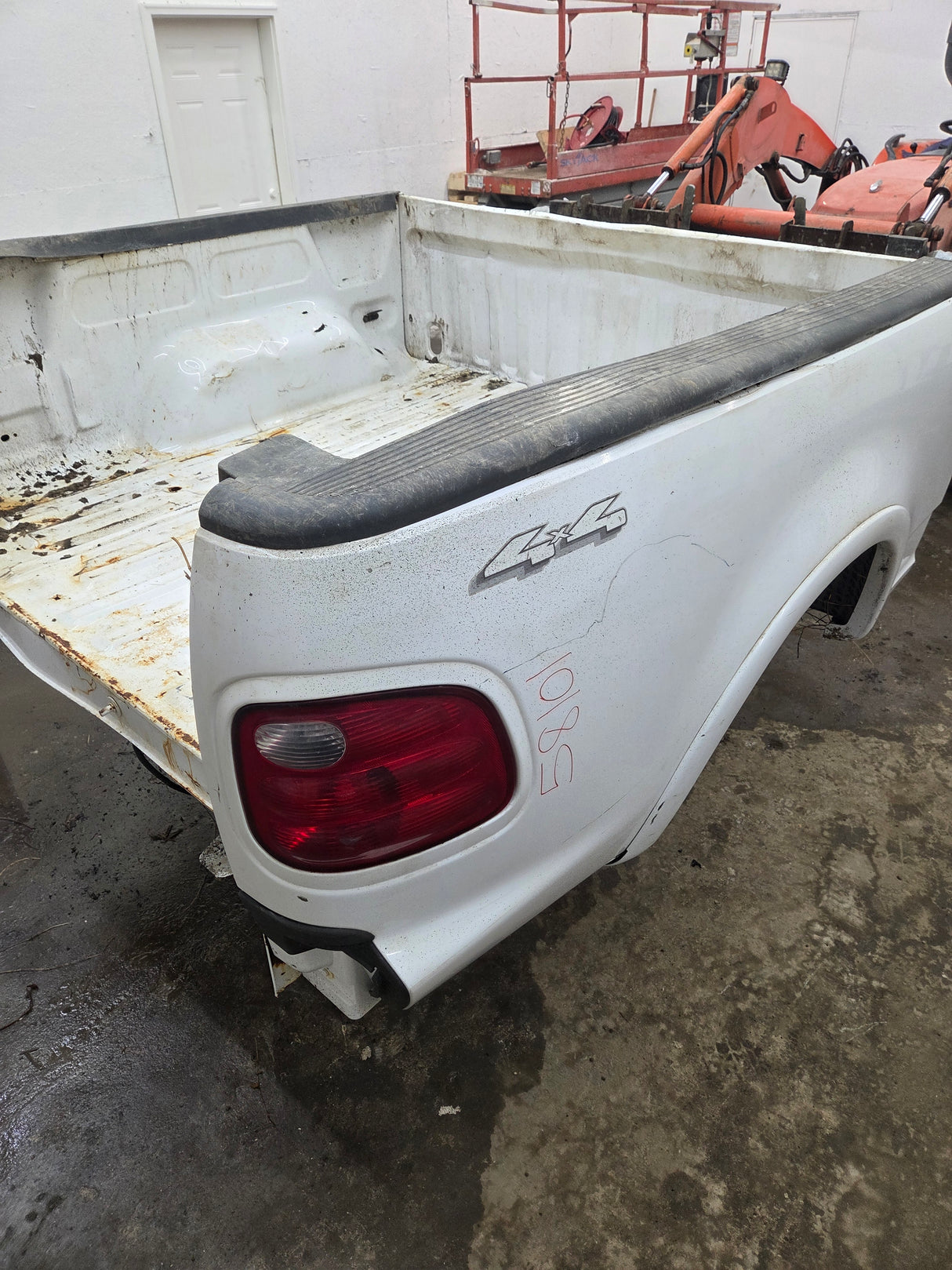 1997-2003 Ford F150 5' 6" Short Truck Bed