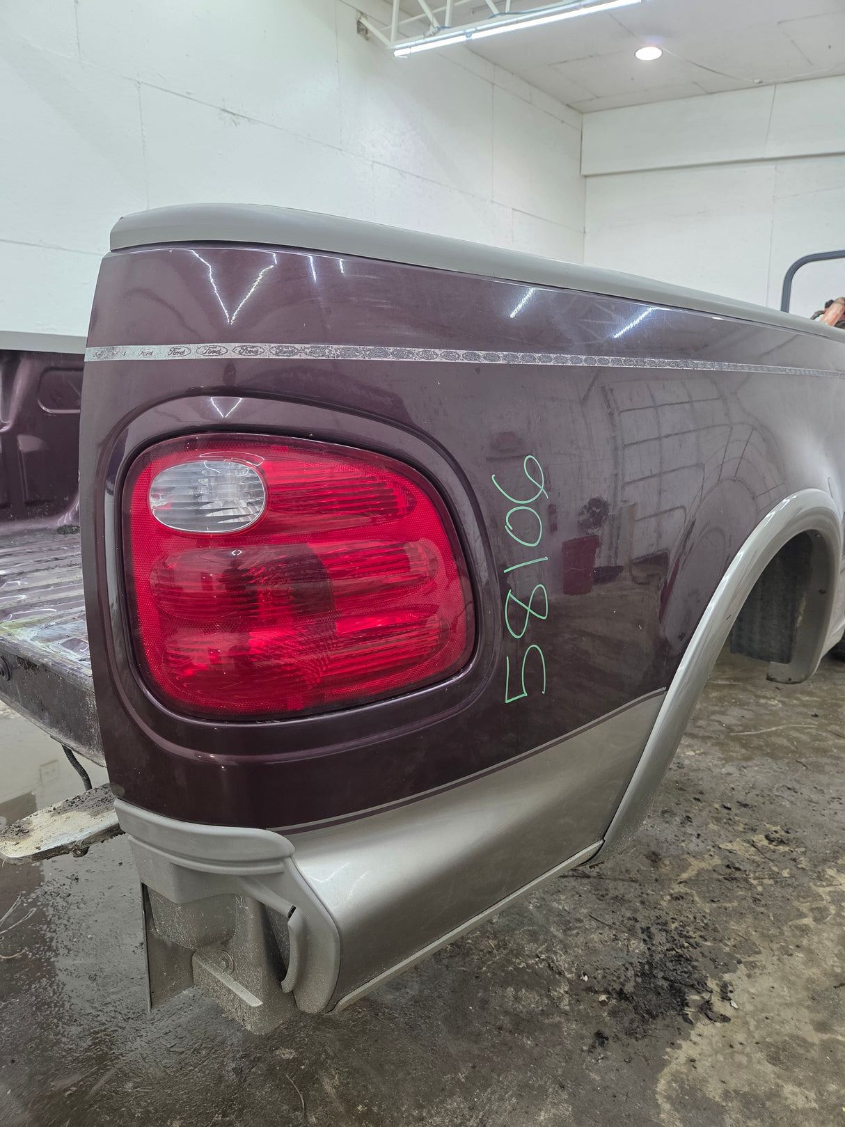 1997-2003 Ford F150 5' 6" Short Truck Bed