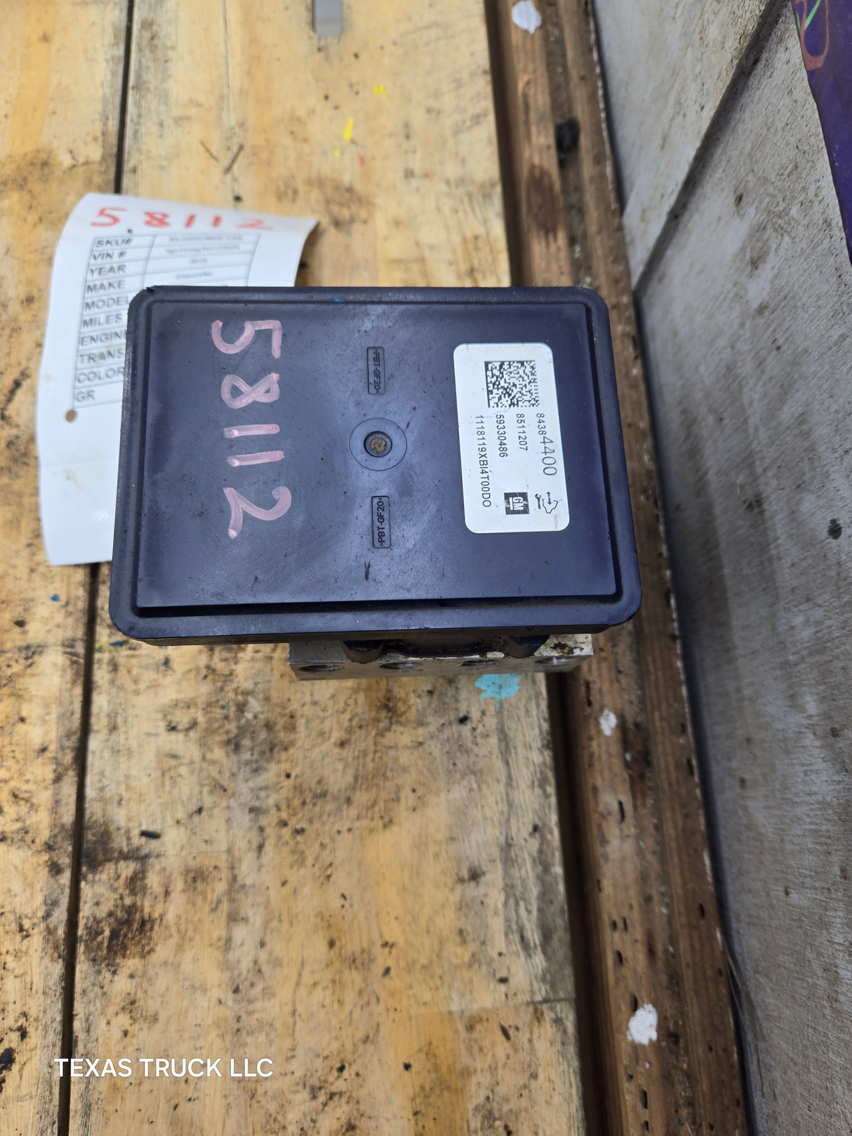 2018-2019 Chevrolet Silverado GMC 1500 ABS Pump Module - 84384393