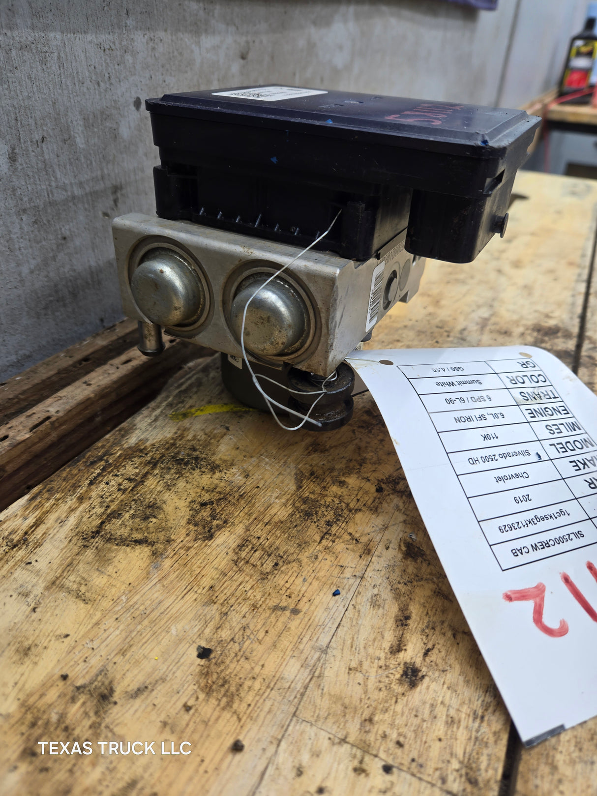 2018-2019 Chevrolet Silverado GMC 1500 ABS Pump Module - 84384393