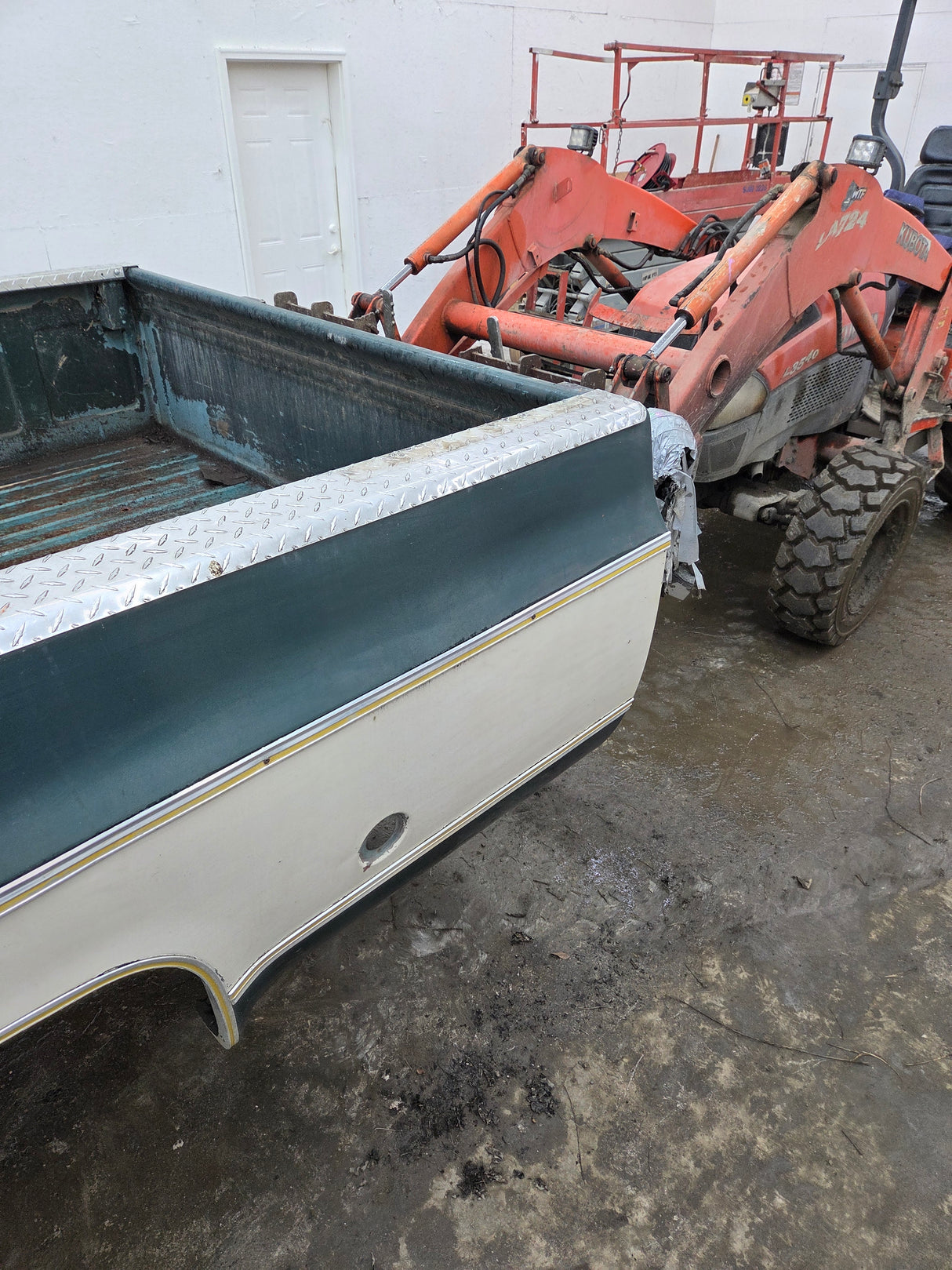 1973-1978 Chevrolet / GMC Square Body 8' Long Bed C10 C15 C20 C25 C35 K10 K15 K20 K25 K35