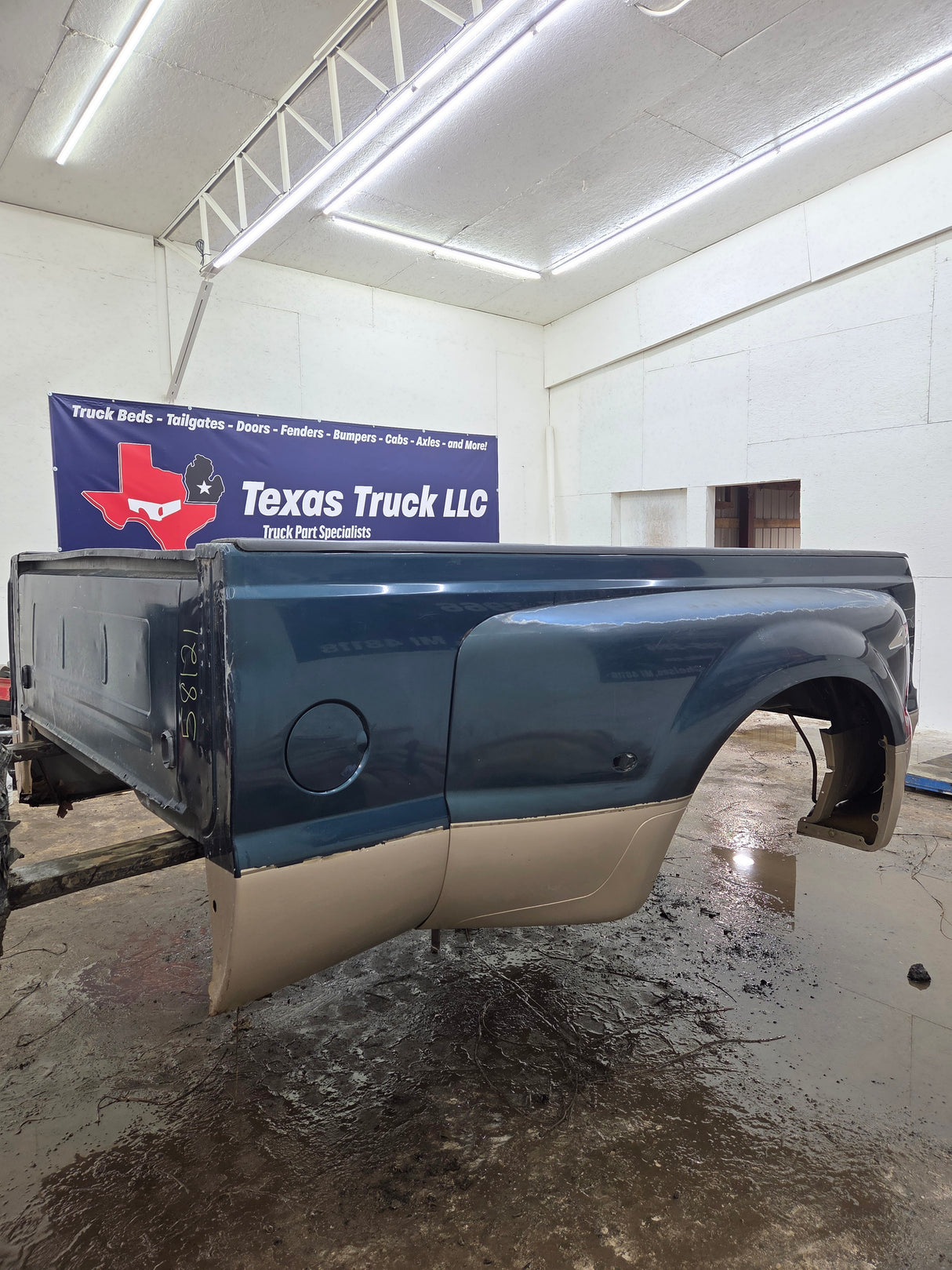 1999-2010 Ford F350 F450 F550 Super Duty 8' Dually Long Truck Bed