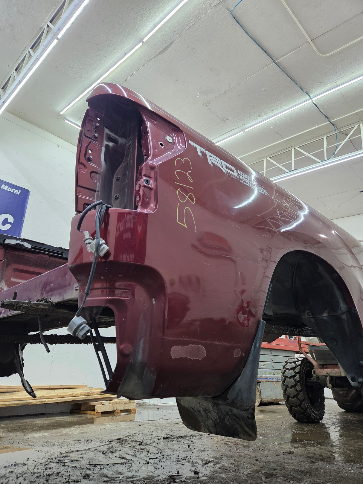 2007-2013 Toyota Tundra 6' 6" Short Truck Bed