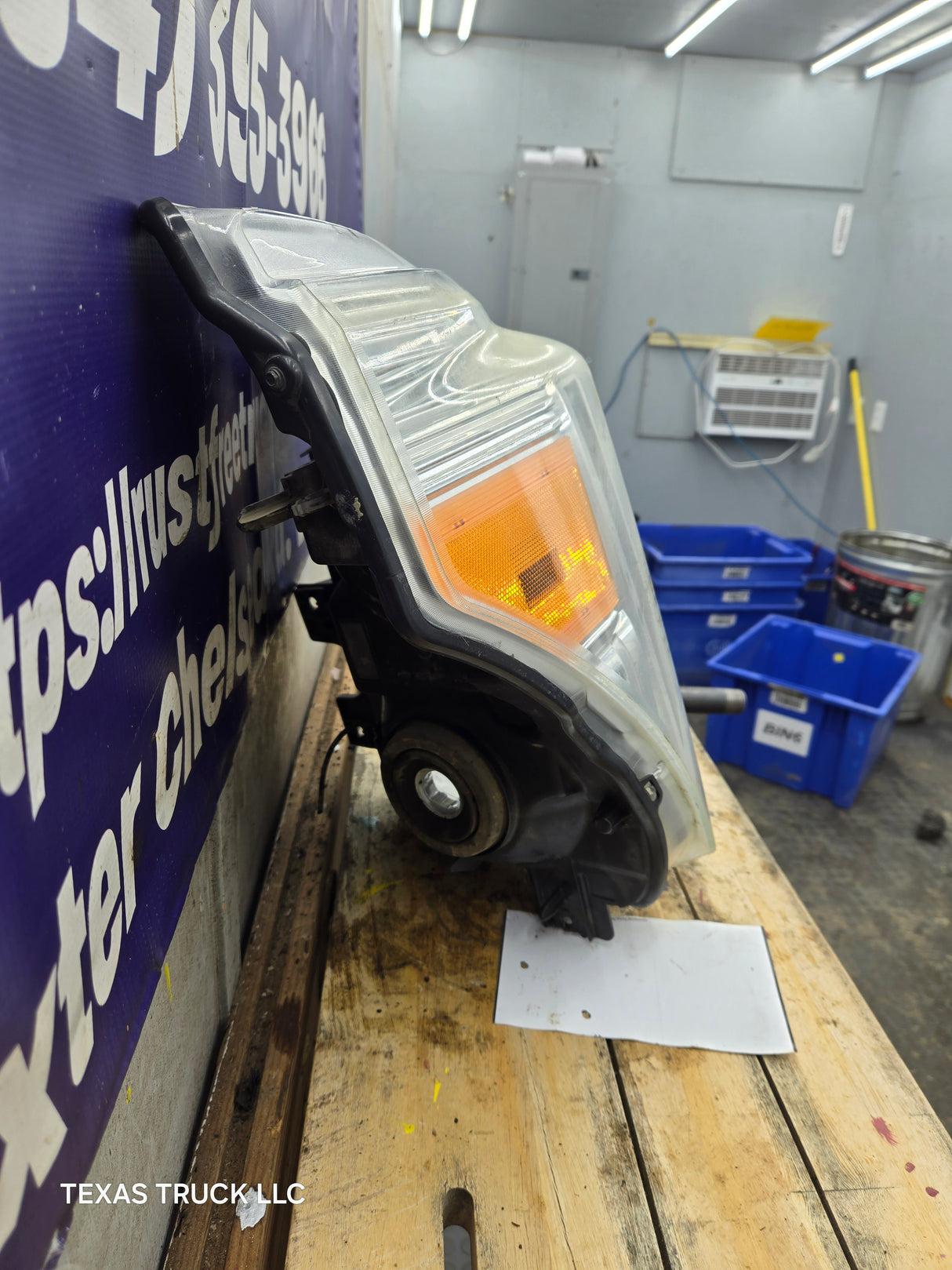 2011-2016 Ford Super Duty F250 F350 F450 F550 RH Passenger Side Headlight 6.7L Power Stroke 6.2L BC34-13005-A