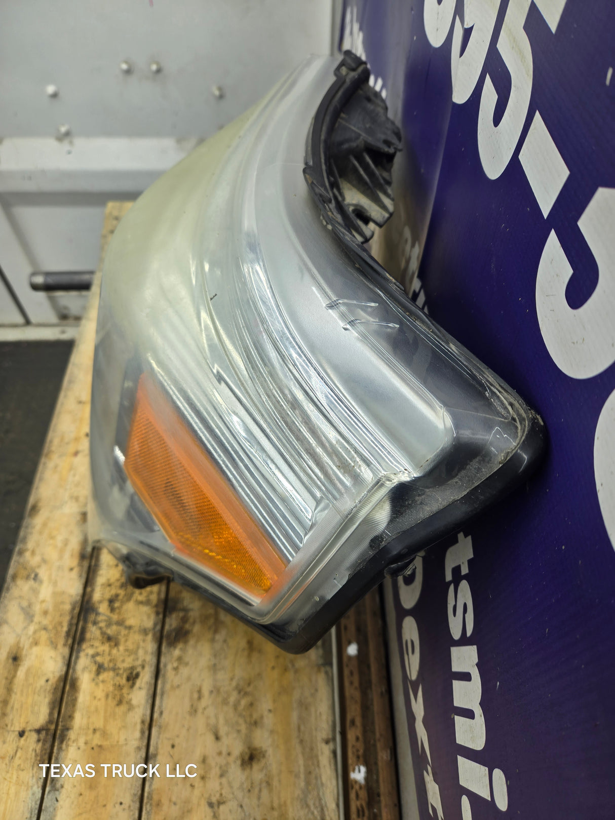 2011-2016 Ford Super Duty F250 F350 F450 F550 LH Driver Side Headlight BC34-13006-A 6.7L Power Stroke 6.2L Gas