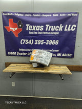 2007-2013 Chevrolet Silverado 1500 2500 3500 RH Passenger Side Halogen Headlight 25833679