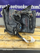 2007-2013 Chevrolet Silverado 1500 2500 3500 RH Passenger Side Halogen Headlight 25833679