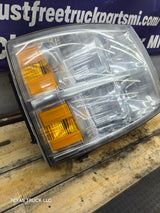 2007-2013 Chevrolet Silverado 1500 2500 3500 RH Passenger Side Halogen Headlight 25833679