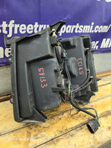 2007-2013 Chevrolet Silverado 1500 2500 3500 RH Passenger Side Halogen Headlight 25833679