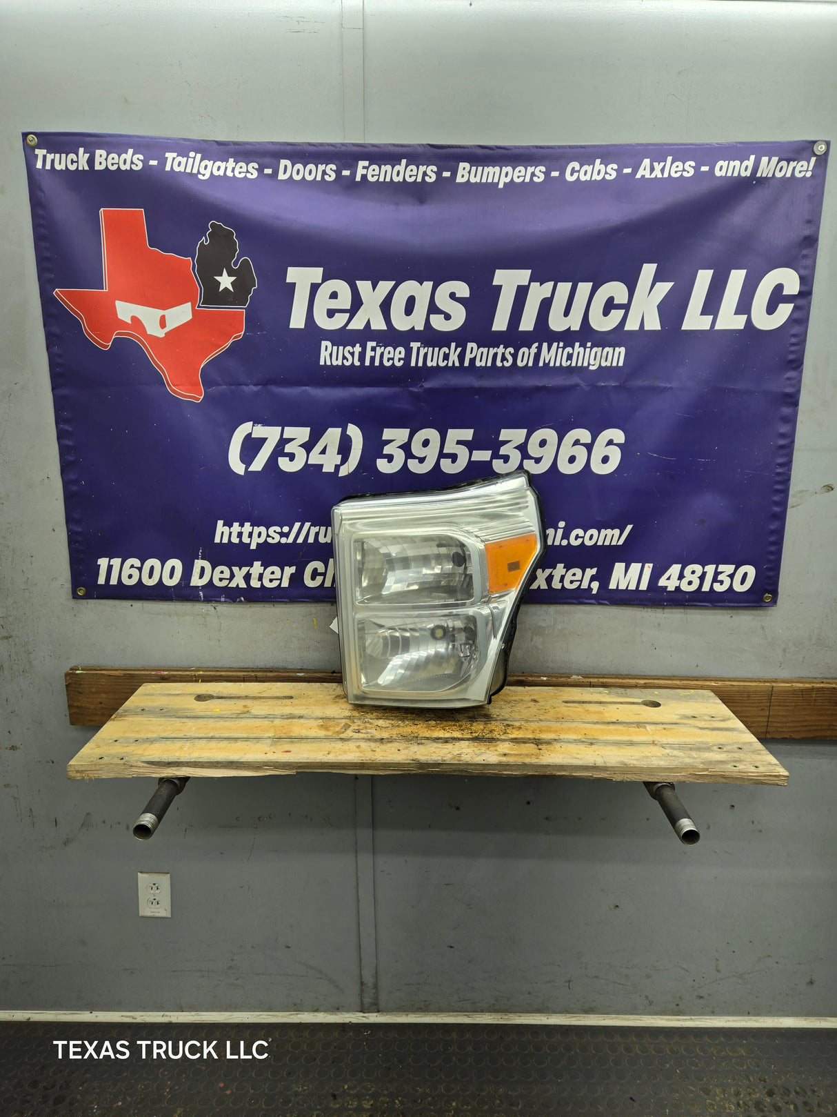 2011-2016 Ford Super Duty F250 F350 F450 F550 LH Driver Side Headlight BC34-13006-A 6.7L Power Stroke 6.2L Gas