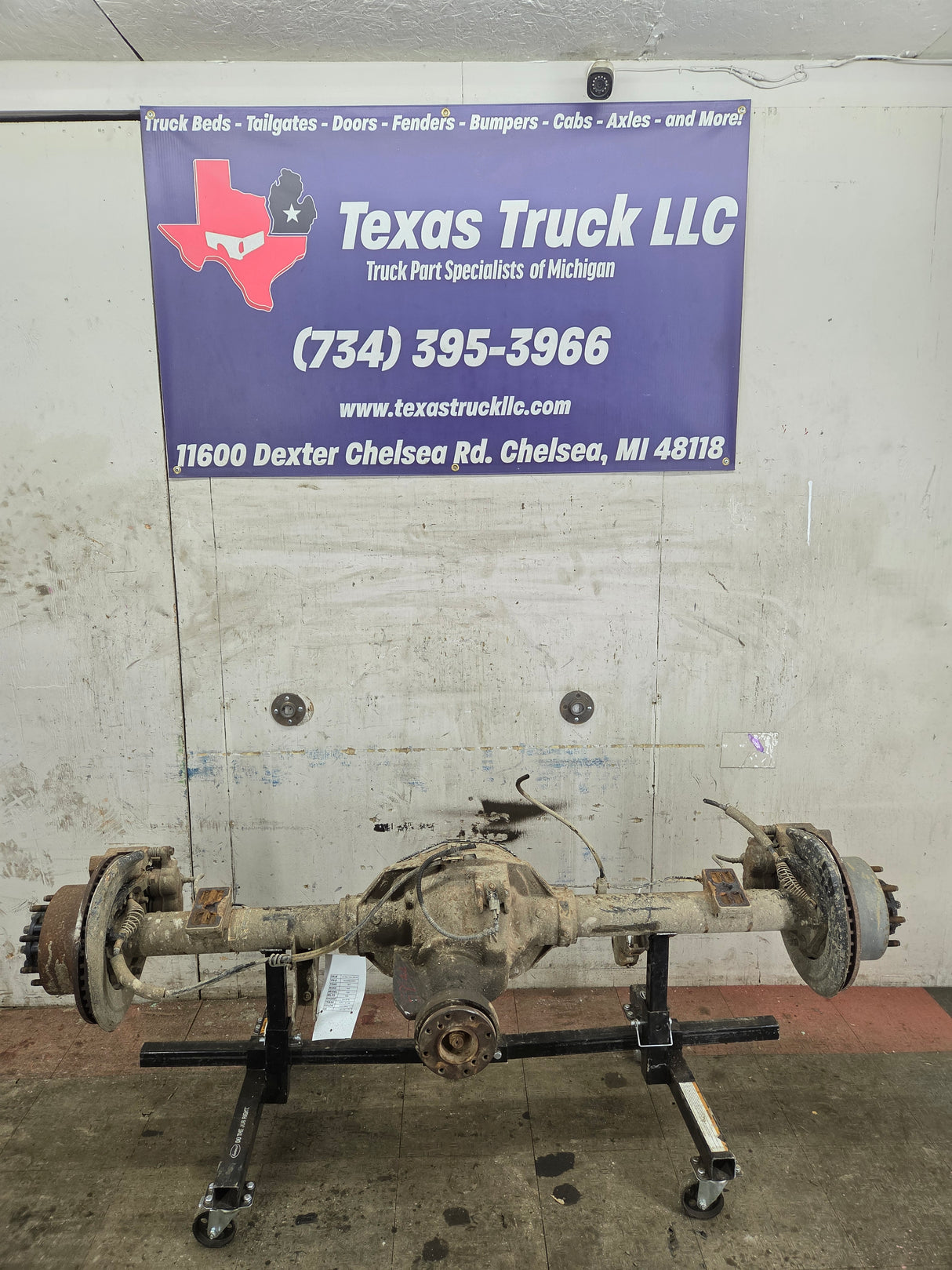2008-2010 Ford Super Duty F250 F350 SRW Rear Axle 4.10 Gear Ratio 143k miles