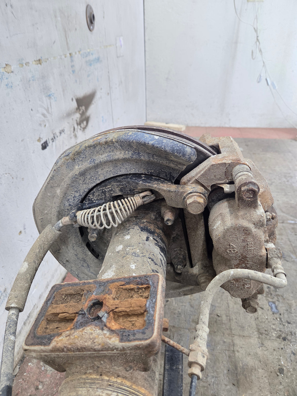 2008-2010 Ford Super Duty F250 F350 SRW Rear Axle 4.10 Gear Ratio 143k miles