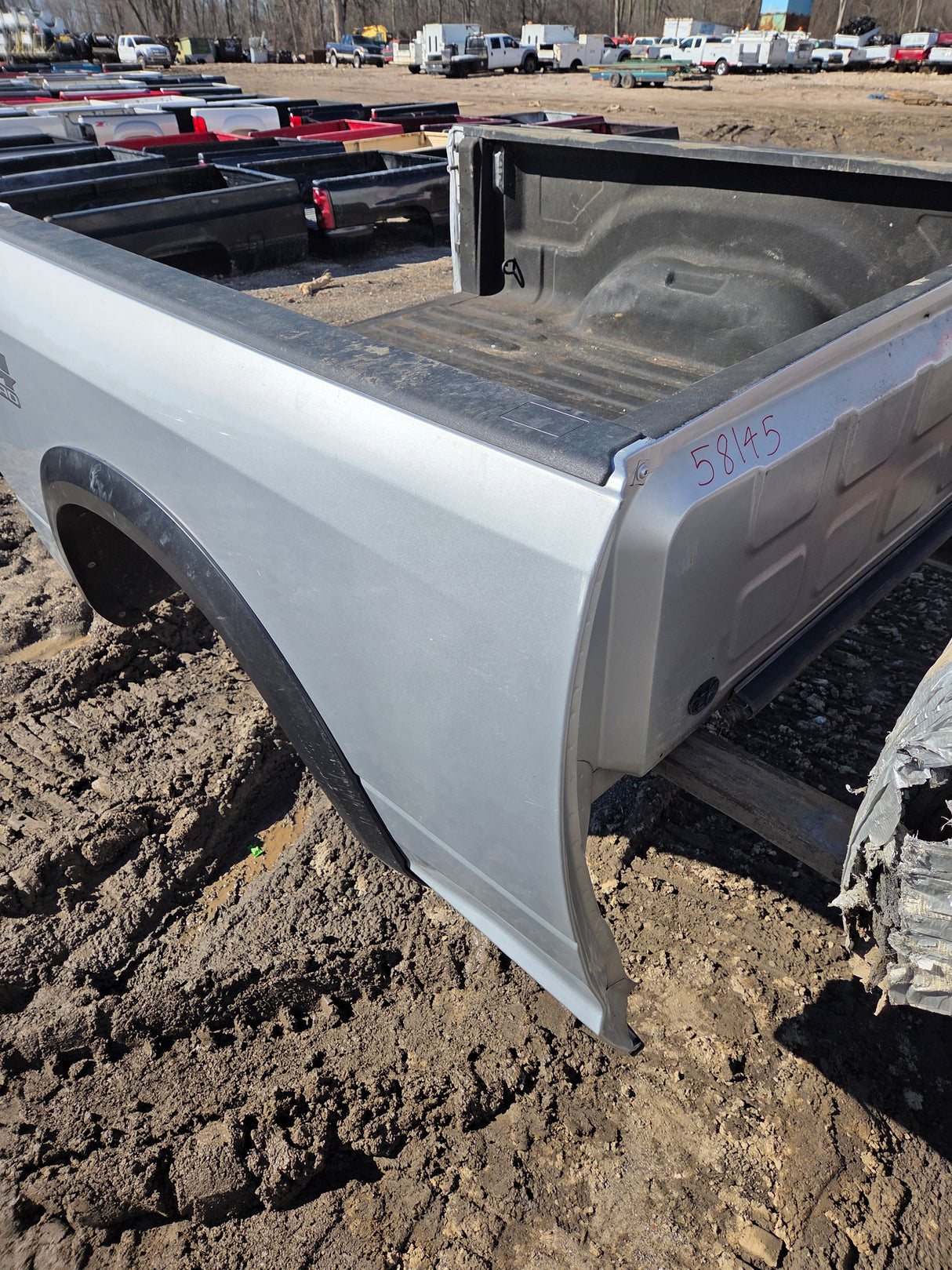 2009-2018 Dodge Ram 4th Gen 1500 2500 3500 6' 4" Short Truck Bed