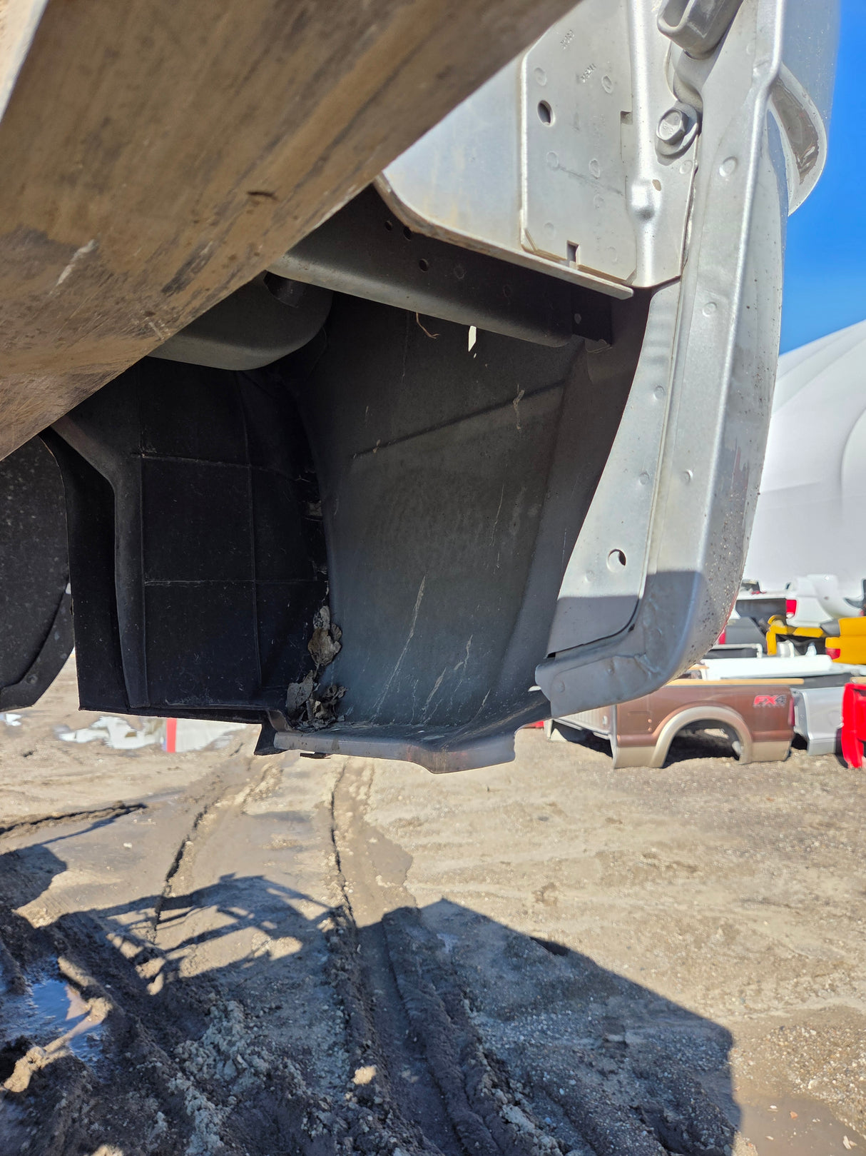 2009-2018 Dodge Ram 4th Gen 1500 2500 3500 6' 4" Short Truck Bed