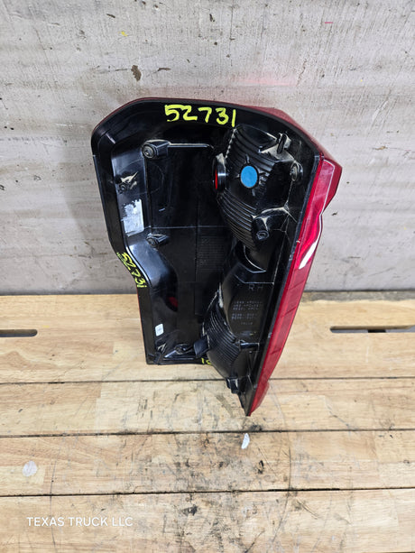 2023-2026 Ford Super Duty F250 F350 F450 RH Passenger Side Tail Light