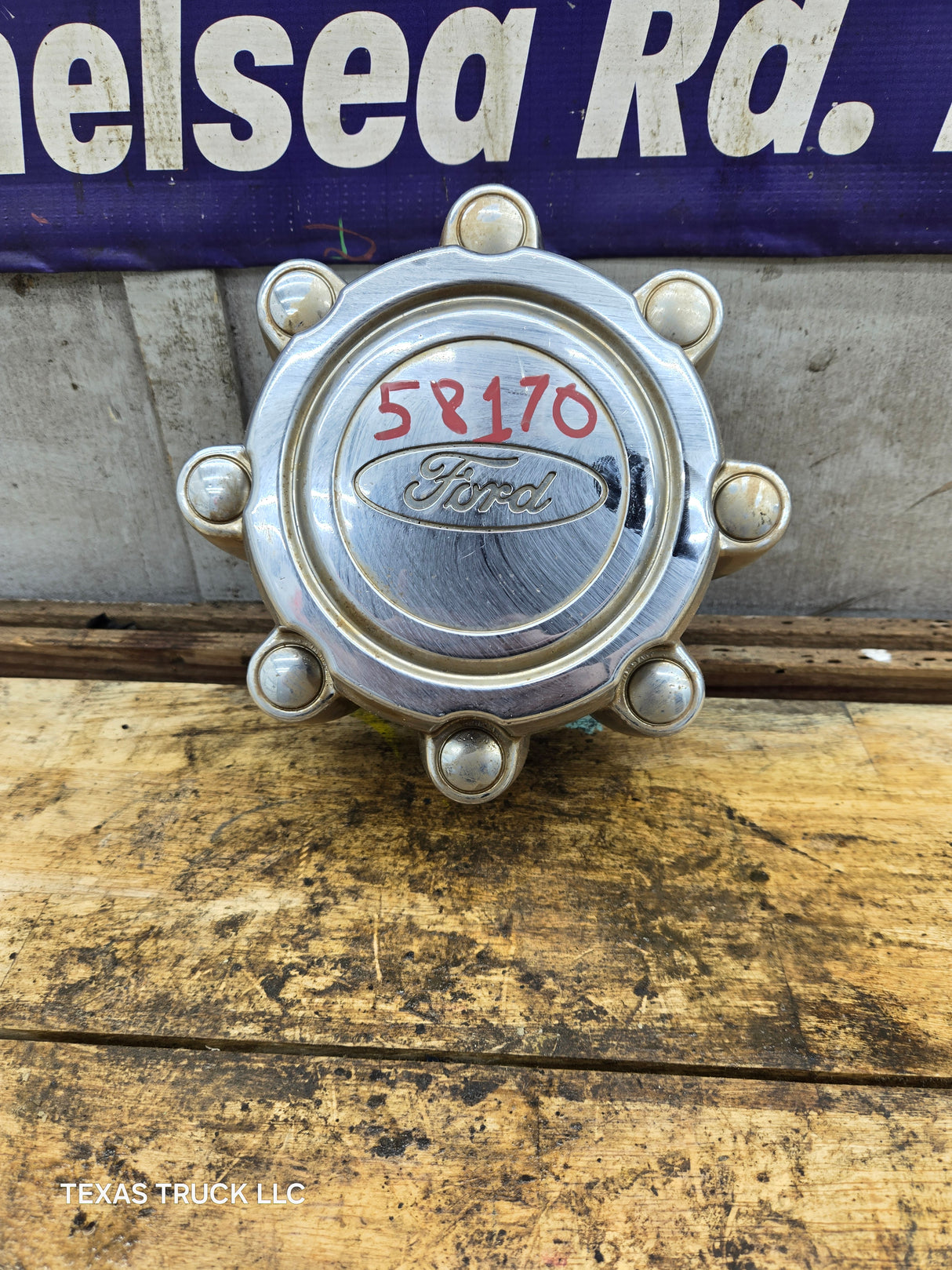 1999-2005 Ford Super Duty F250 F350 Excursion Chrome Hub Cap Center Cap 8 LUG 3C34-1A096-CA