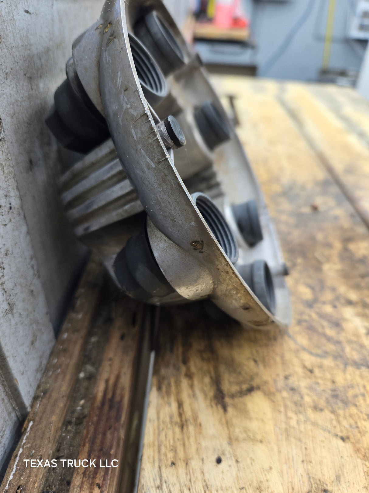 1999-2014 OEM Chevrolet Silverado Wheel Center Hub Cap Lug Cover 9598133