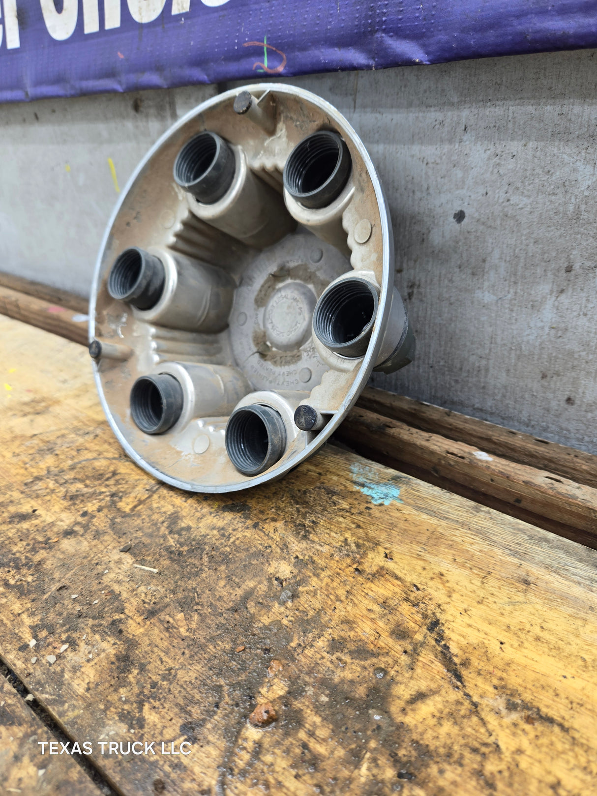 1999-2014 OEM Chevrolet Silverado Wheel Center Hub Cap Lug Cover 9596661