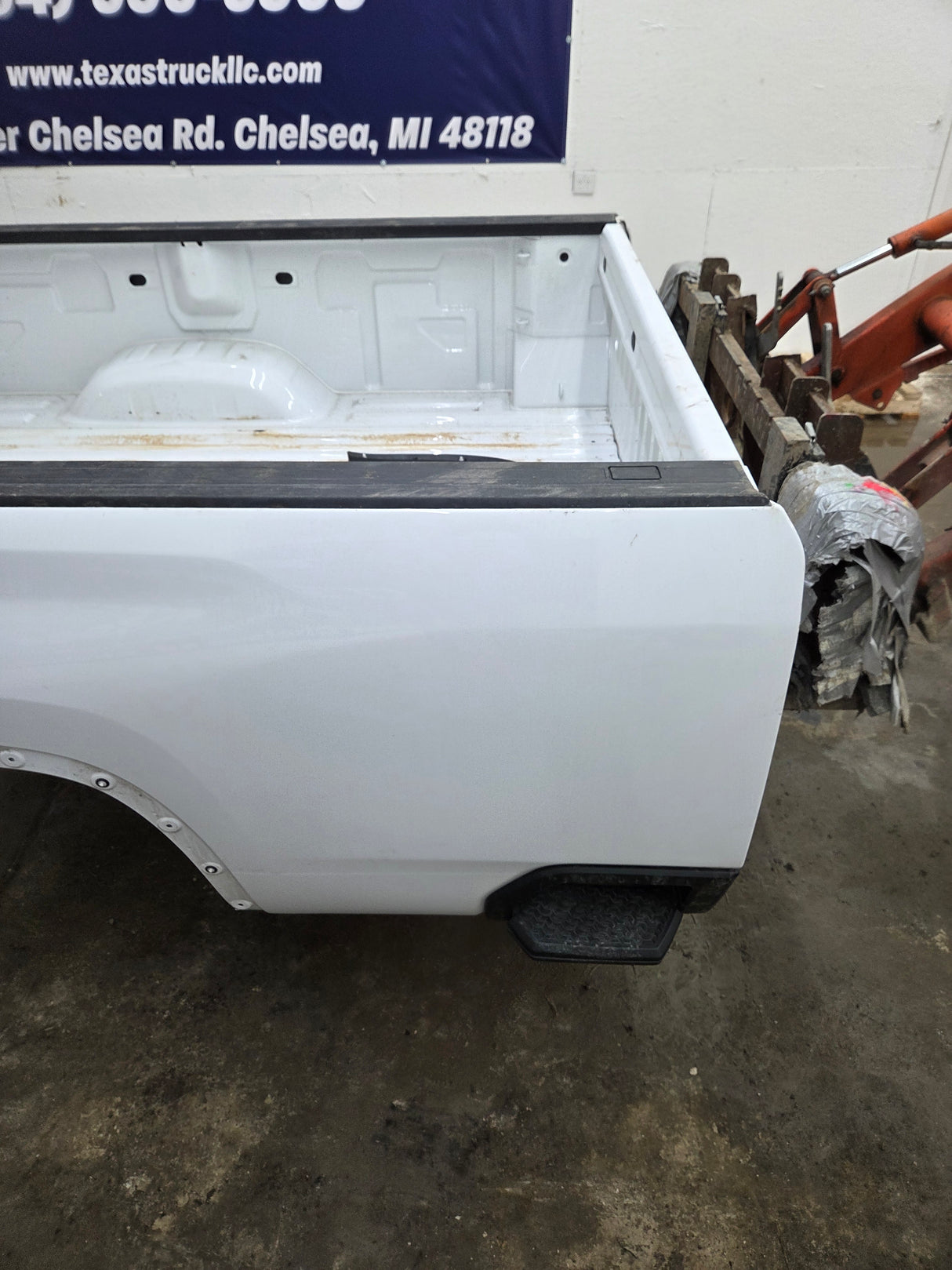 2019-2026 Chevrolet Silverado 2500 3500 HD 8' Long Truck Bed